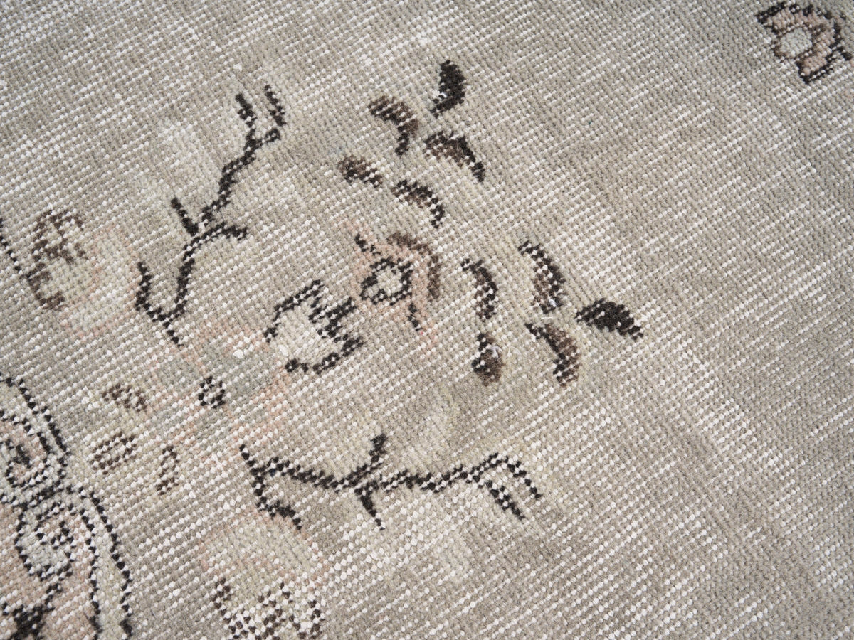 8200, Turkish Isparta Area Rug