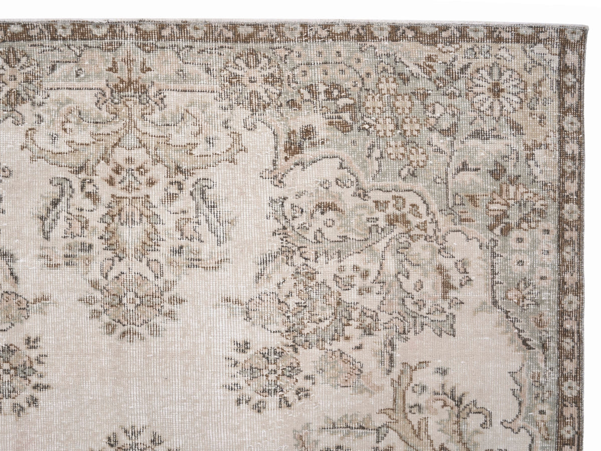 8299, Turkish Isparta Area Rug