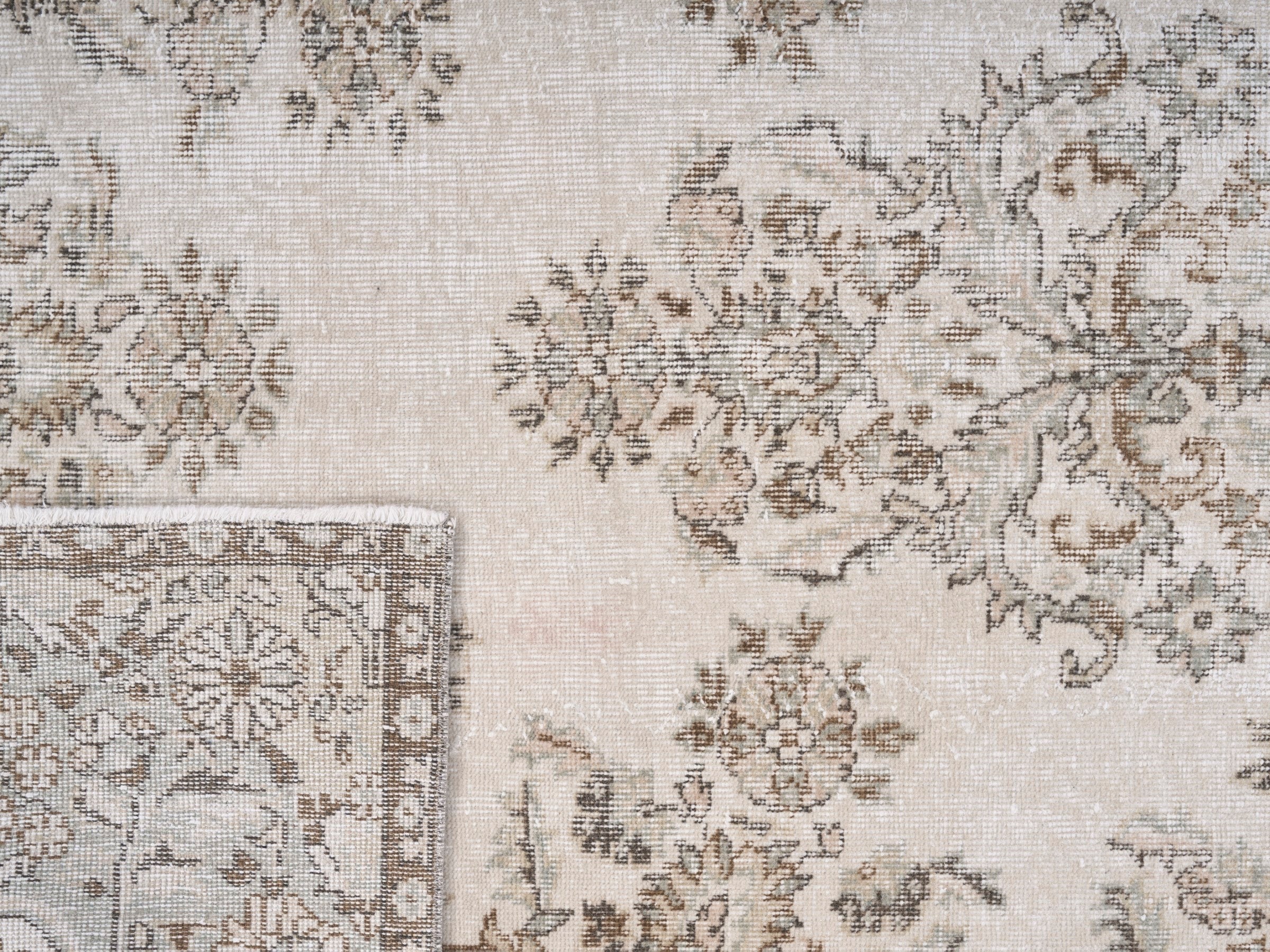 Turkish Isparta area rug in ivory and taupe, view 10 of 10