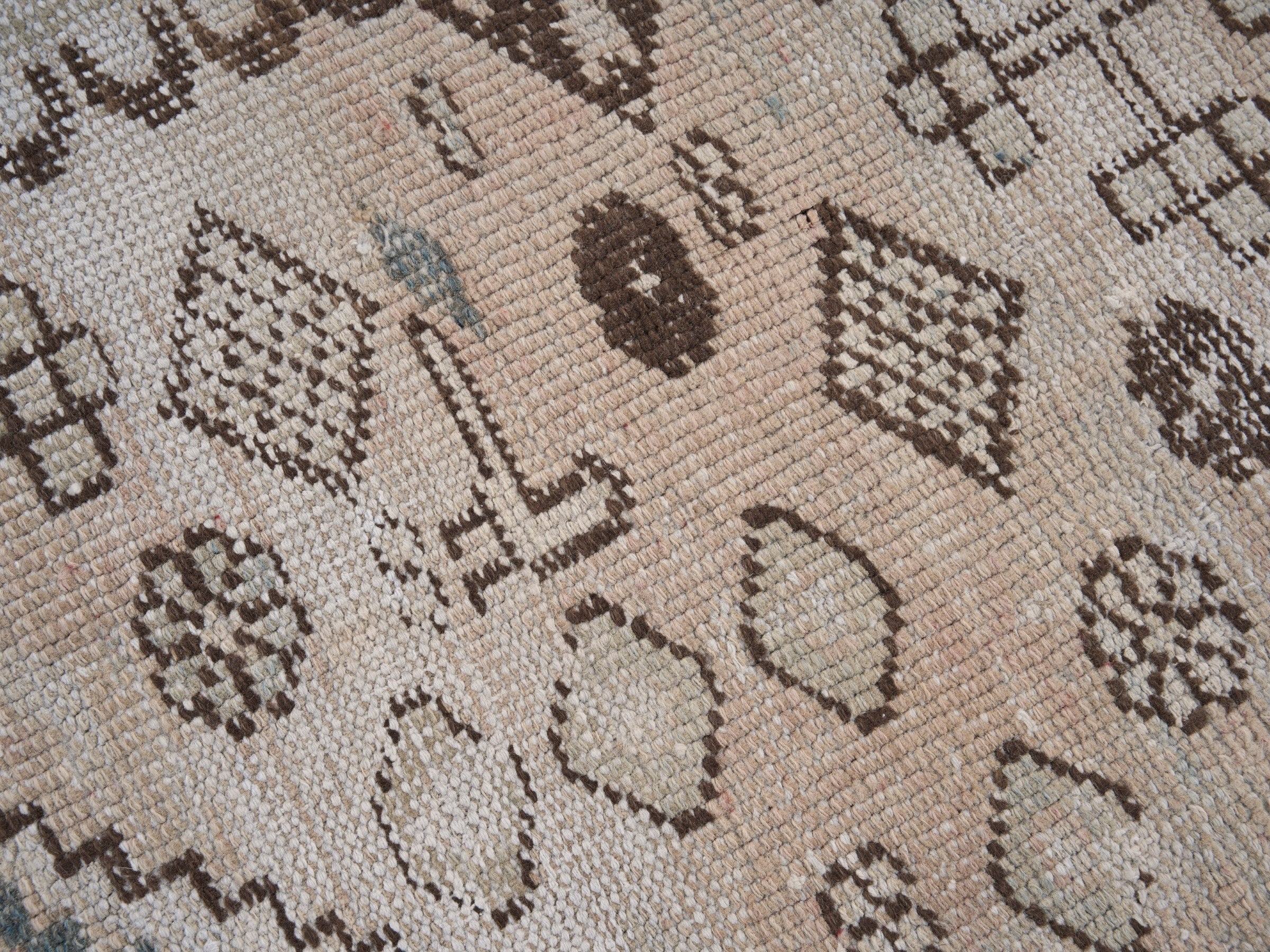 Persian Zanjan accent rug in cream and blue, view 7 of 10