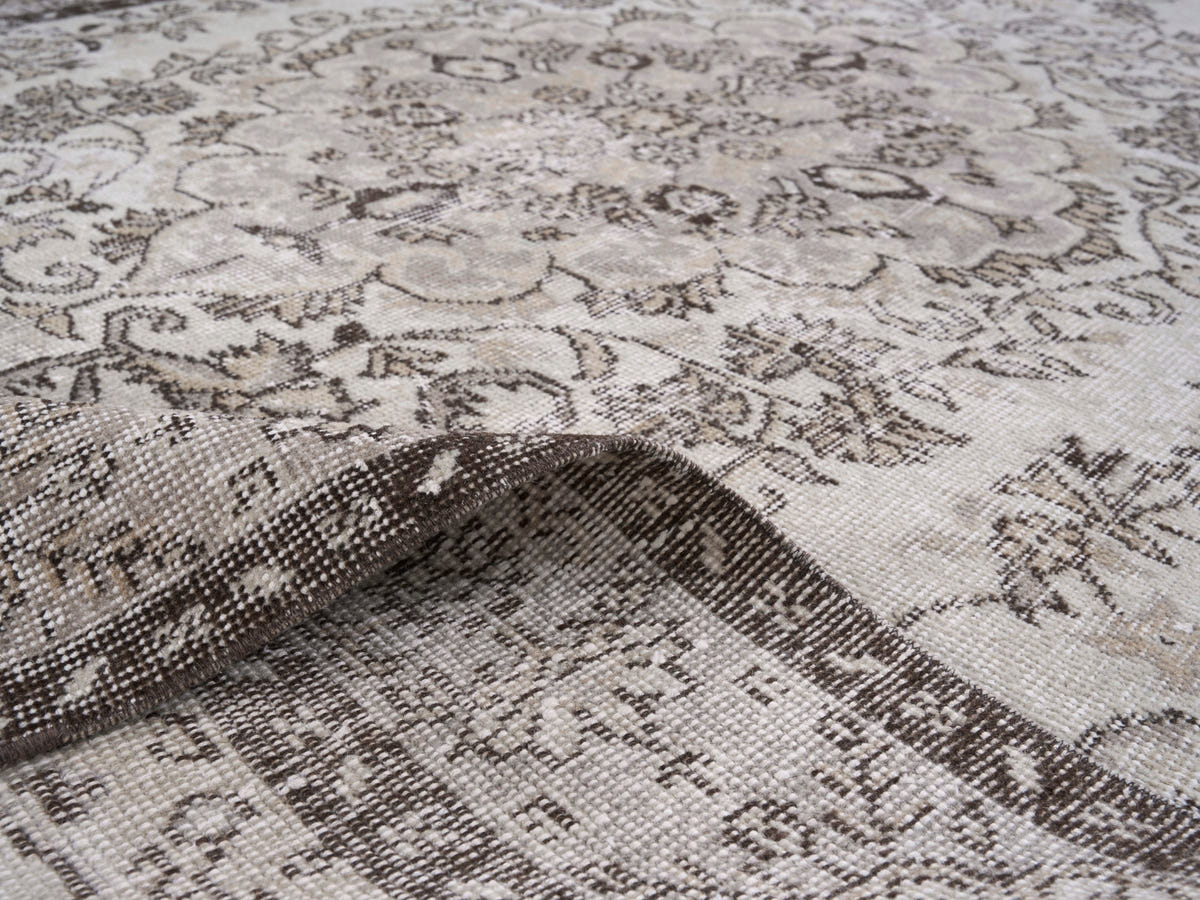 8307, Turkish Isparta Area Rug