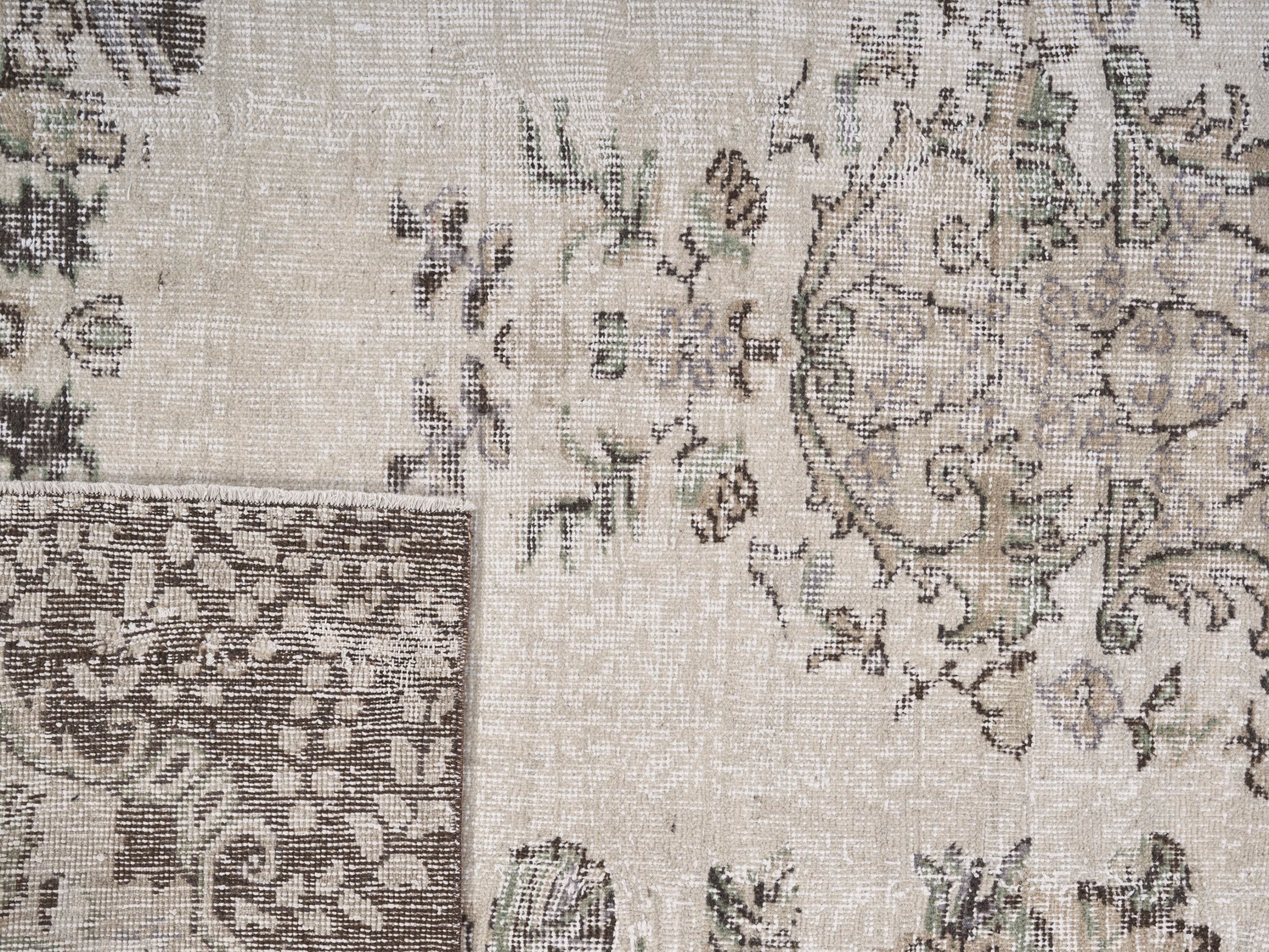 Turkish Isparta area rug in cream and taupe, view 10 of 10