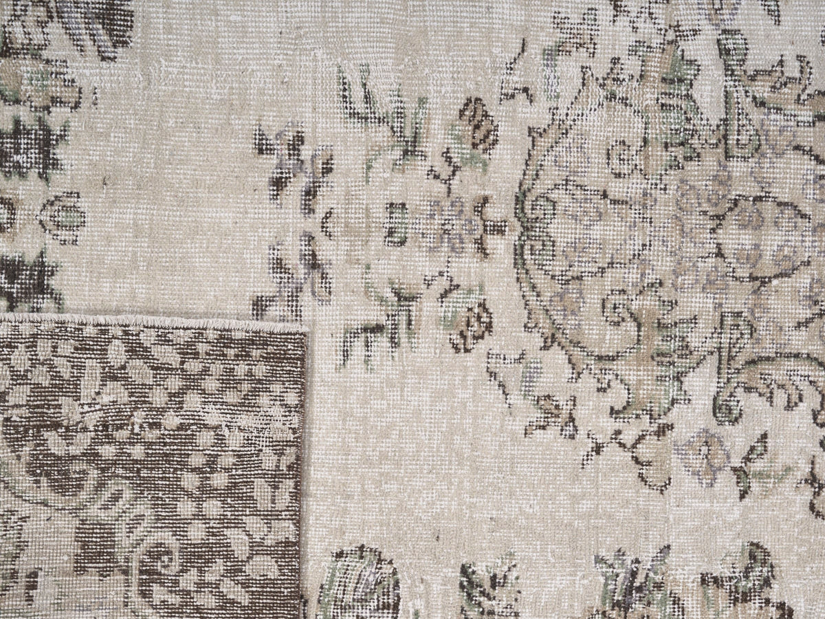 8096, Turkish Isparta Area Rug