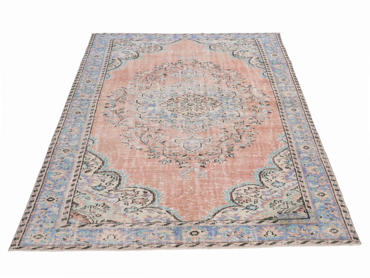 8127, Turkish Manisa Area Rug