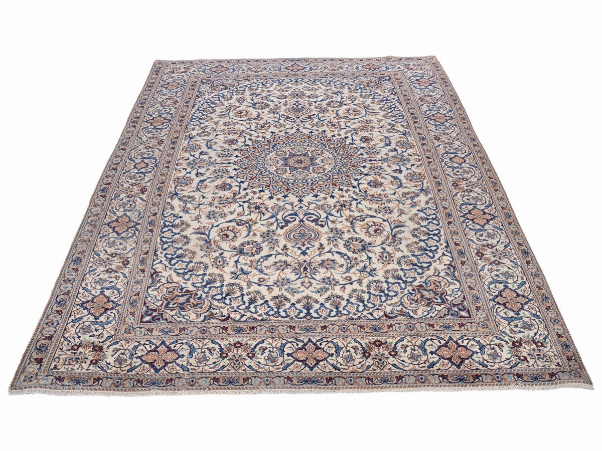 9005, Persian Kashan Oversized Rug