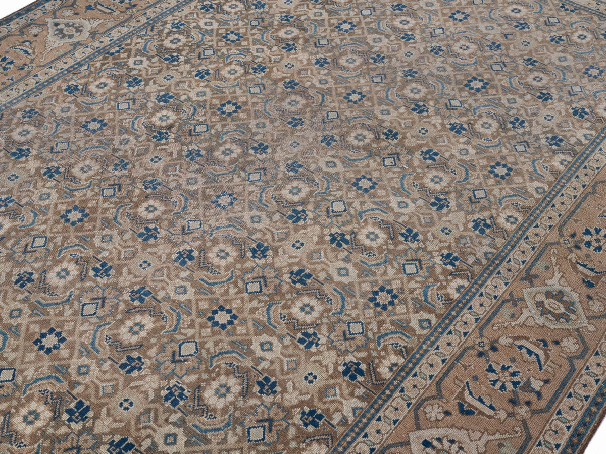 8990, Persian Mahal Area Rug