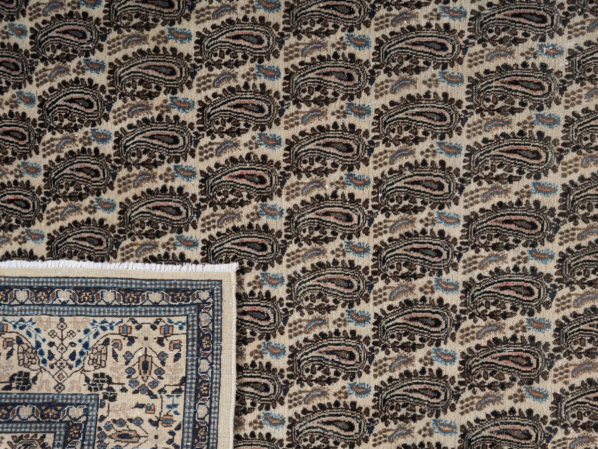 9017, Persian Birjand Oversized Rug