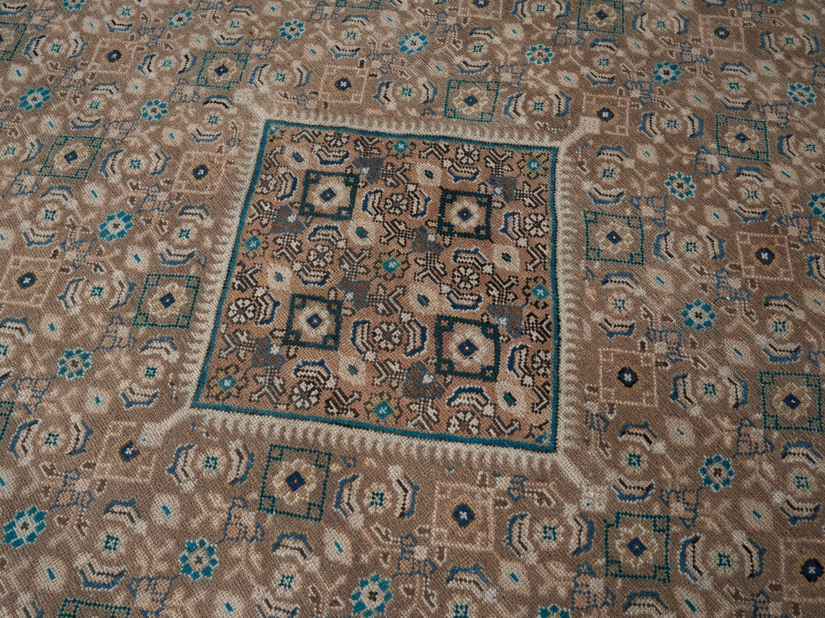 8983, Persian Mahal Oversized Rug