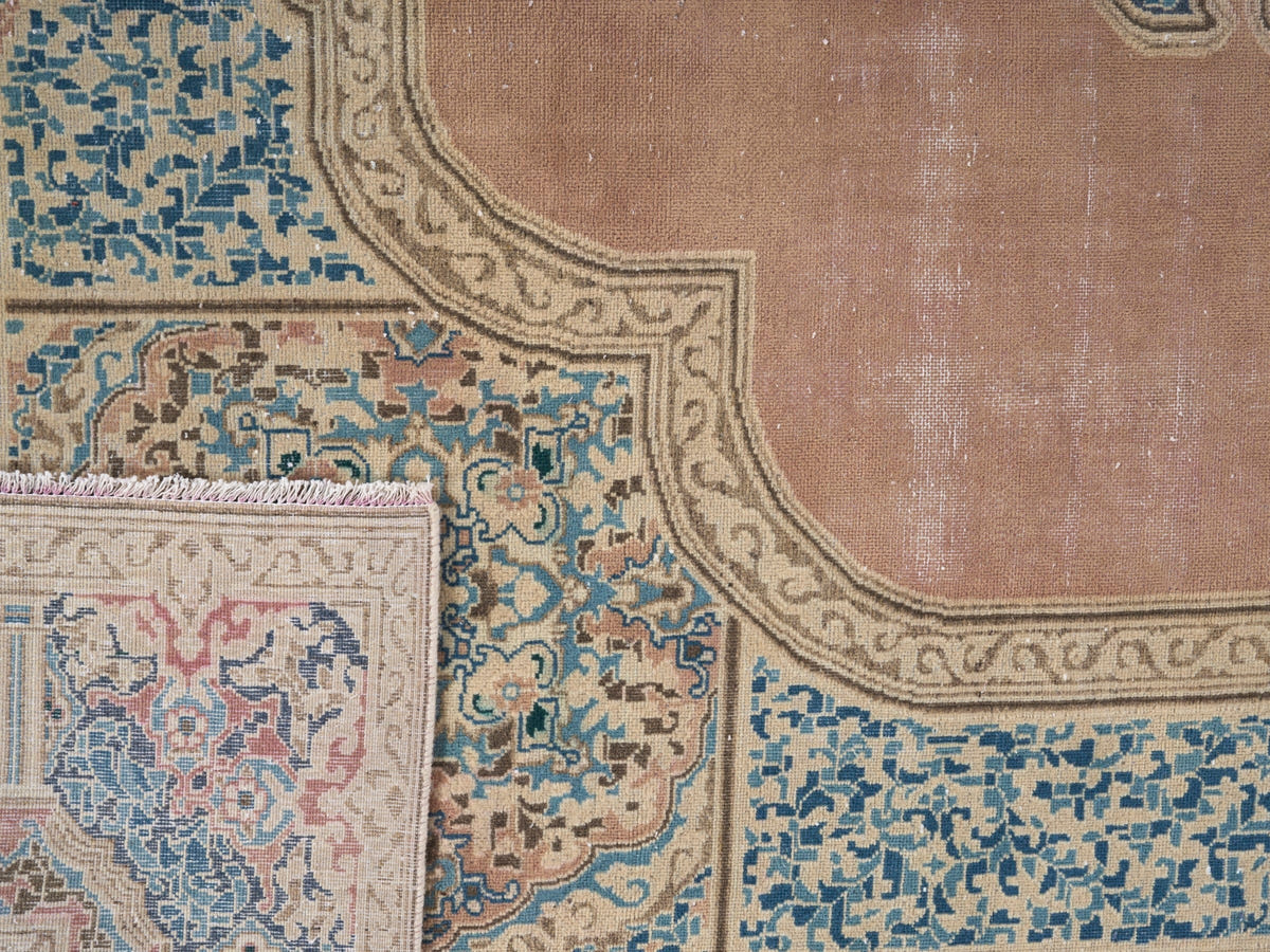 9040, Persian Kerman Oversized Rug