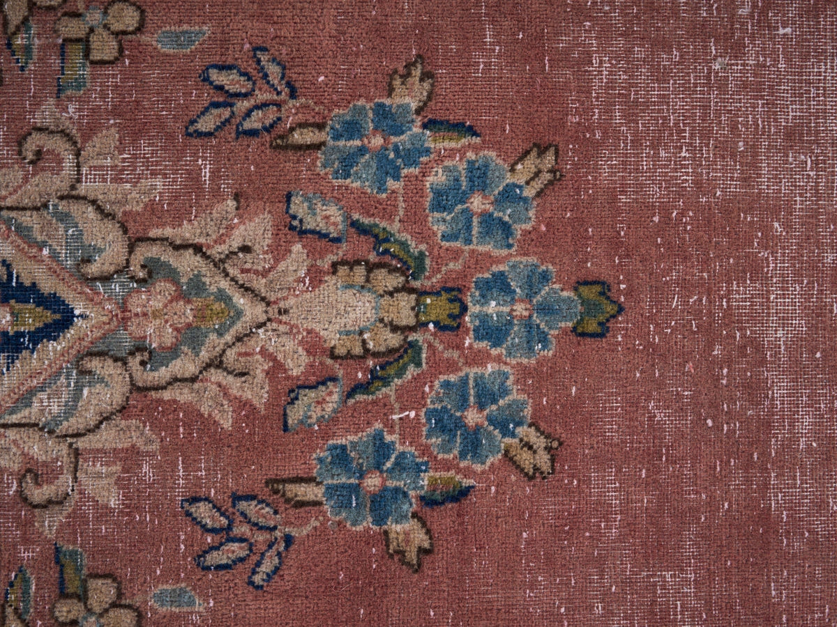9041, Persian Kerman Oversized Rug