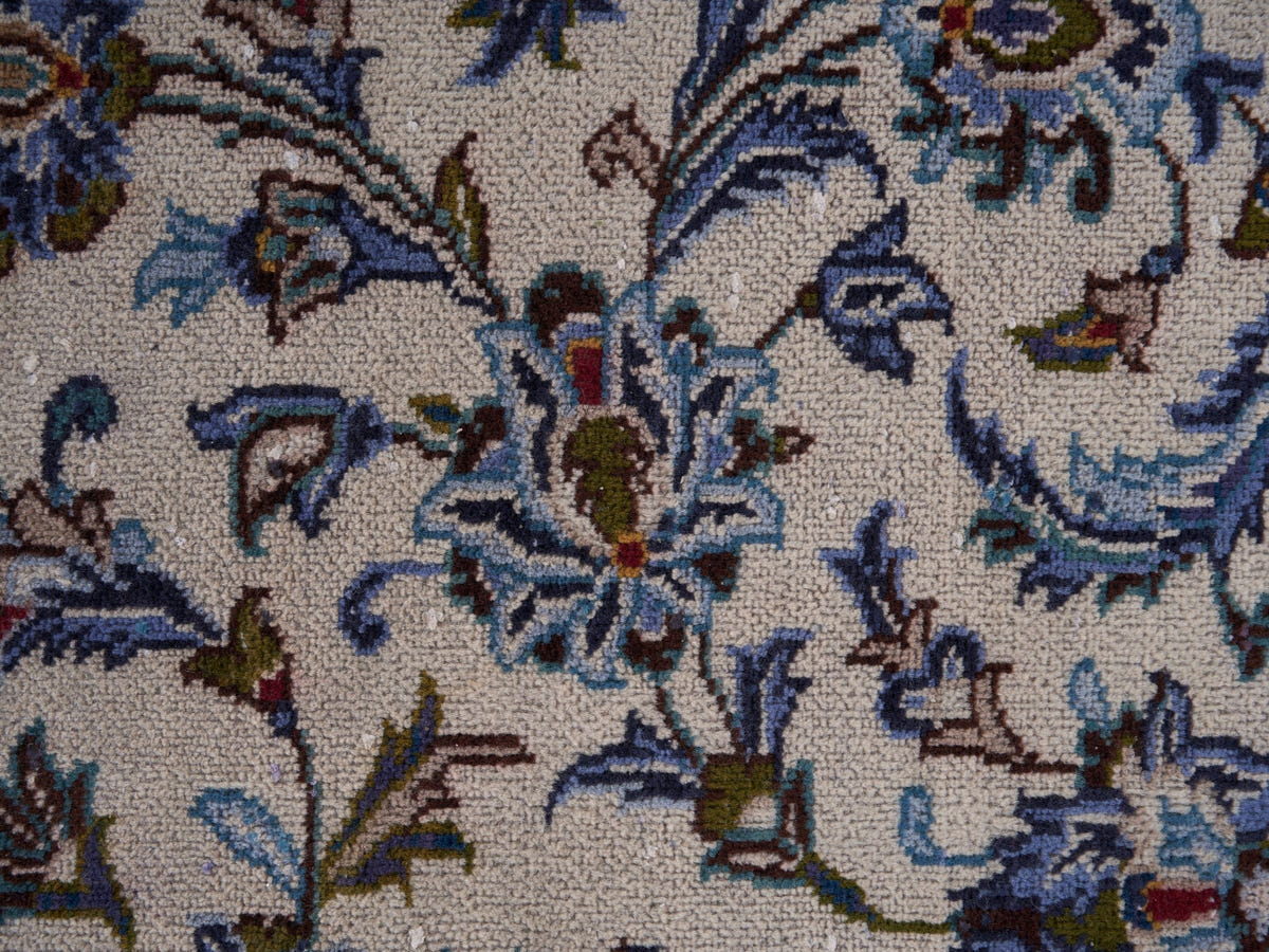 9018, Persian Kashan Oversized Rug