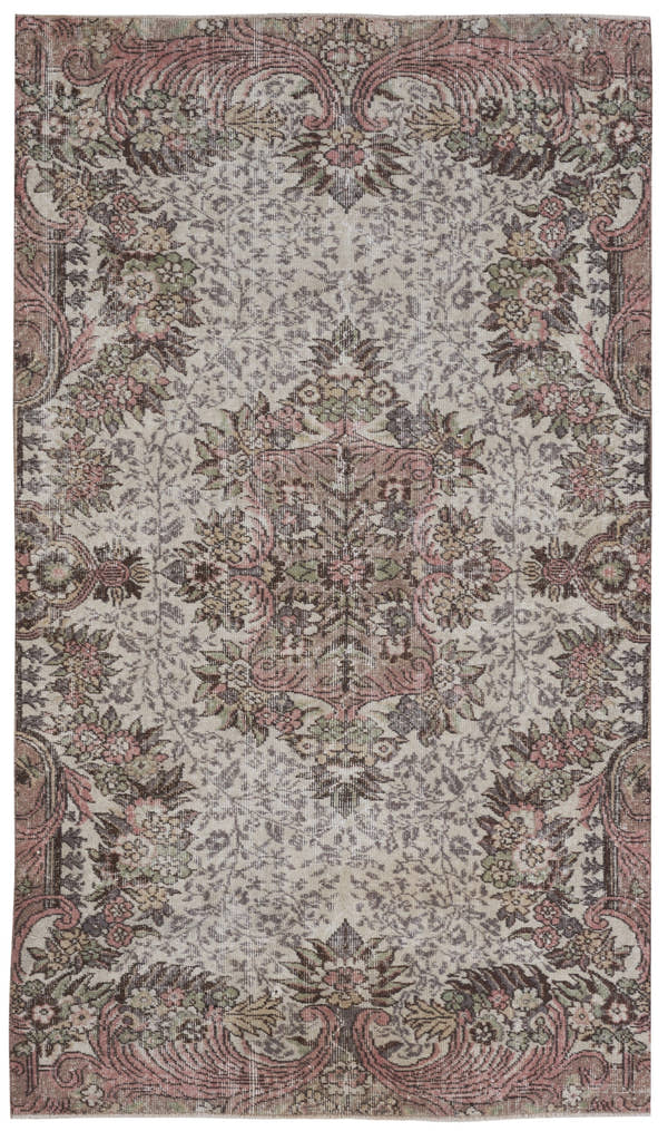 8132, Turkish Isparta Area Rug