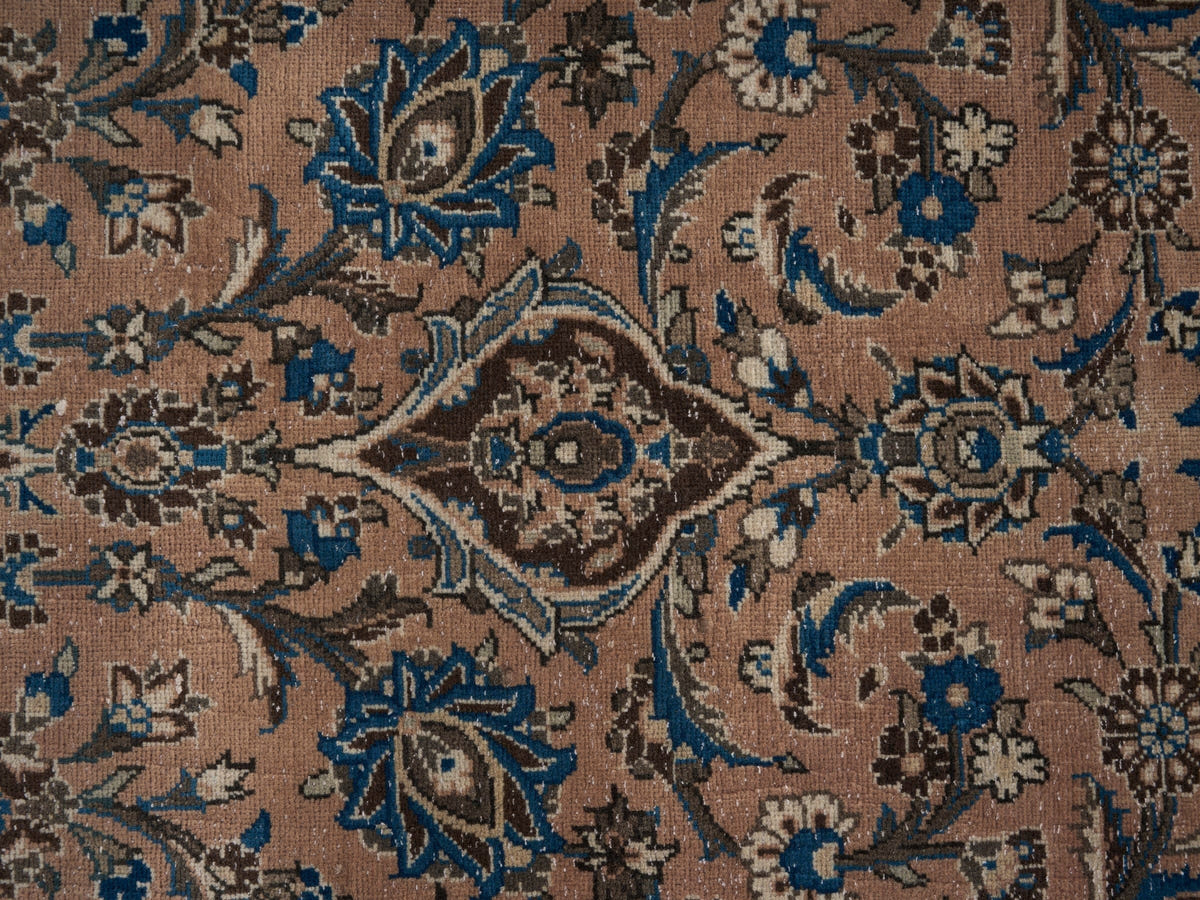 8999, Persian Kashan Oversized Rug