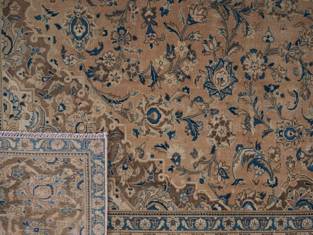 8977, Persian Kashan Oversized Rug