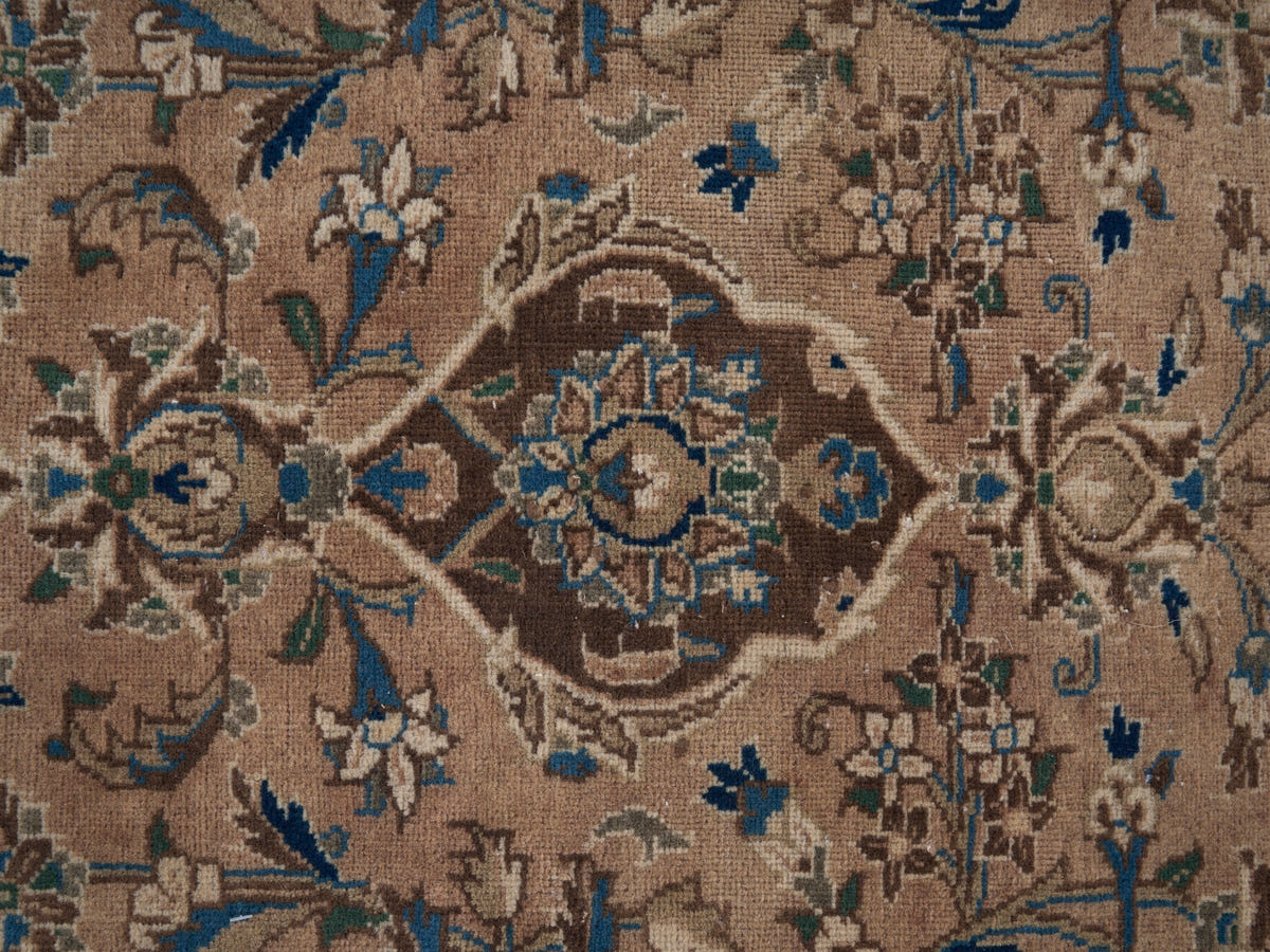 8998, Persian Kashan Oversized Rug