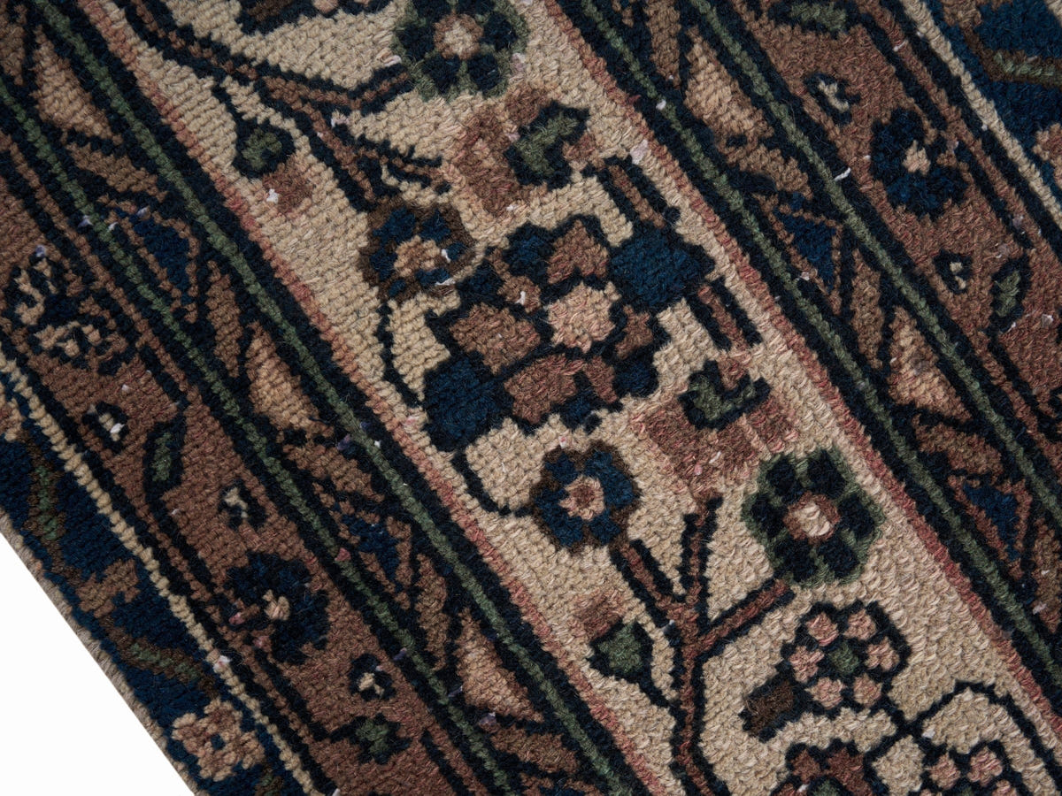 9030, Persian Hamadan Oversized Rug