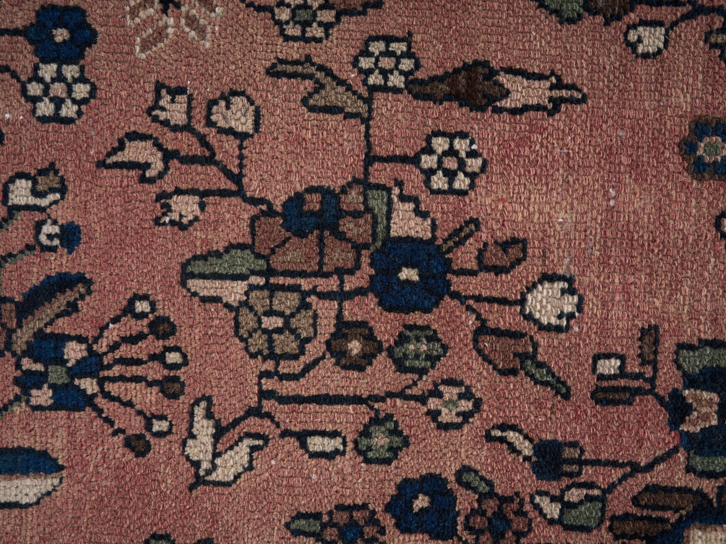 Persian Hamedan oversized rug in dusty rose and off-white, view 9 of 15