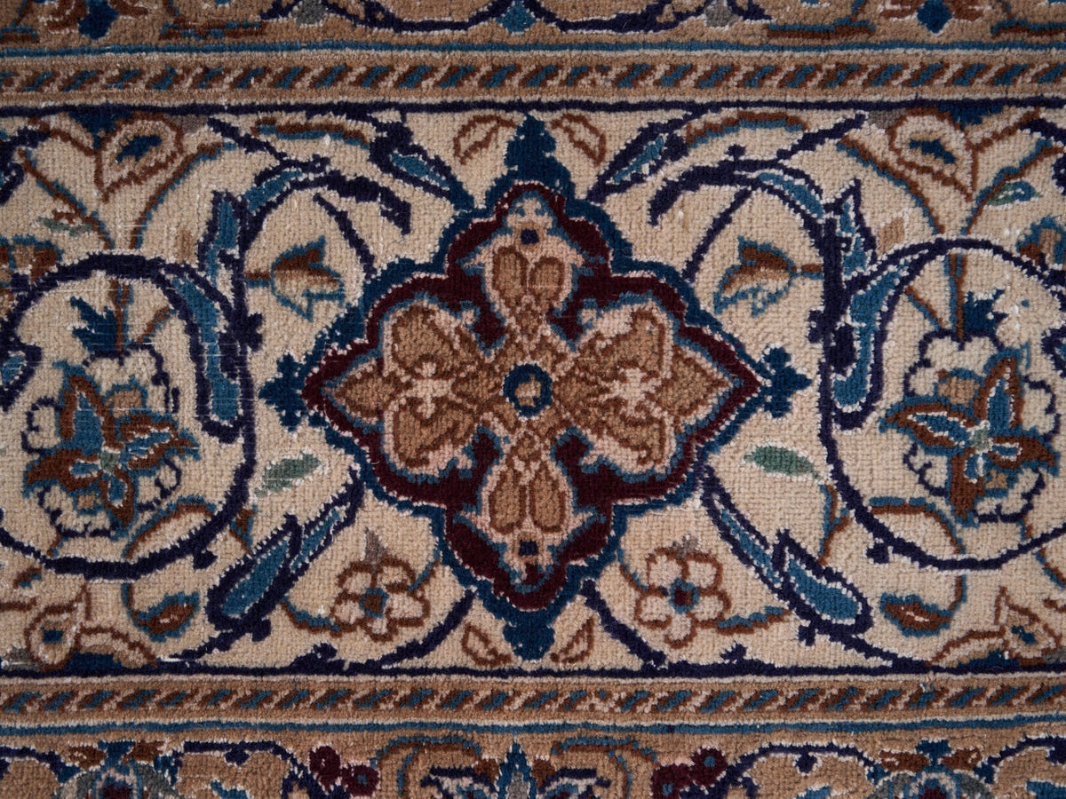 9003, Persian Kashan Oversized Rug