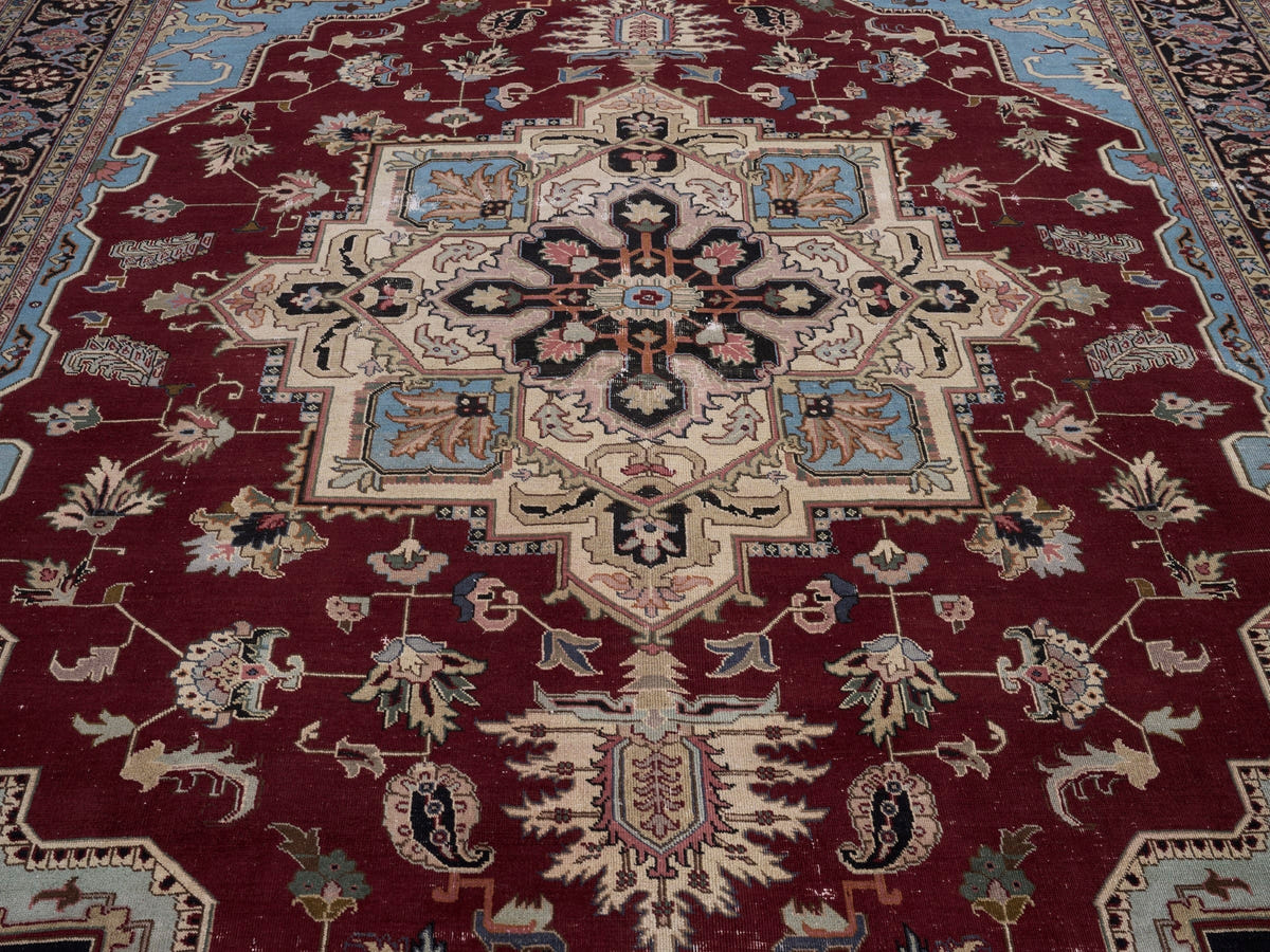 8969, Persian Heriz Oversized Rug