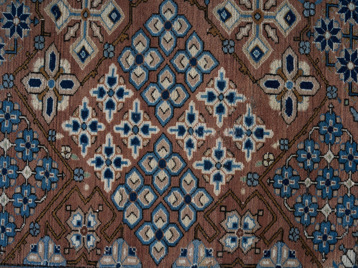9002, Persian Kashan Oversized Rug