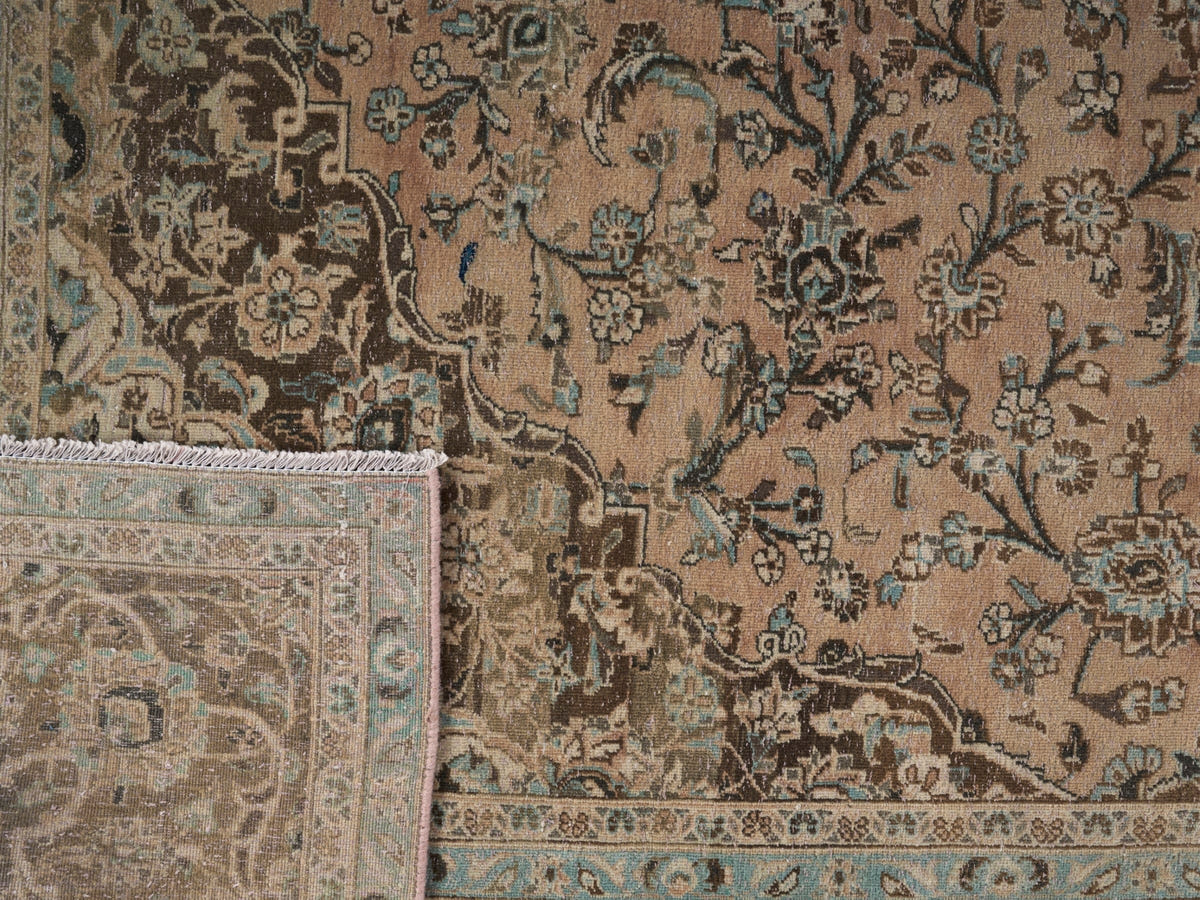 9001, Persian Kashan Oversized Rug