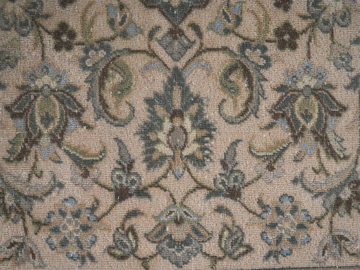 8993, Persian Kashan Oversized Rug