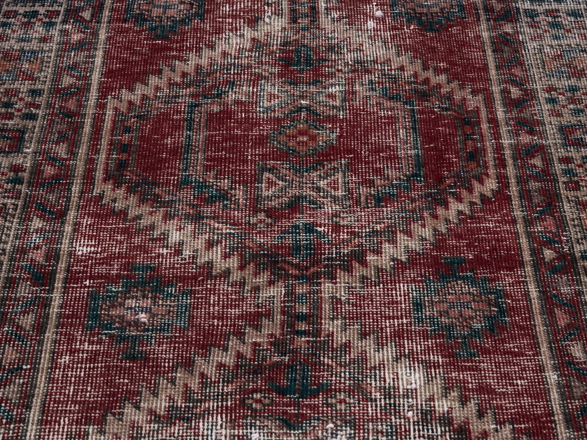 8938, Persian Ardabil Area Rug