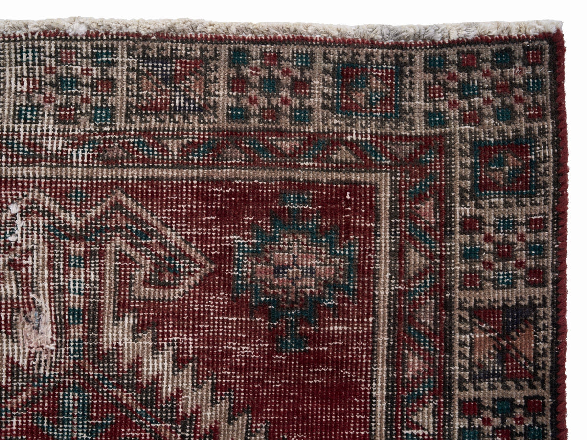 8938, Persian Ardabil Area Rug