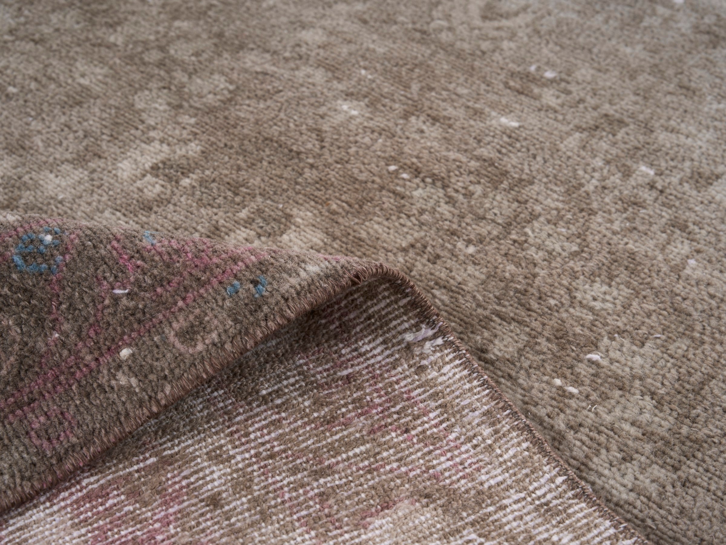 Persian Hamedan runner rug in taupe and dusty rose, view 9 of 10