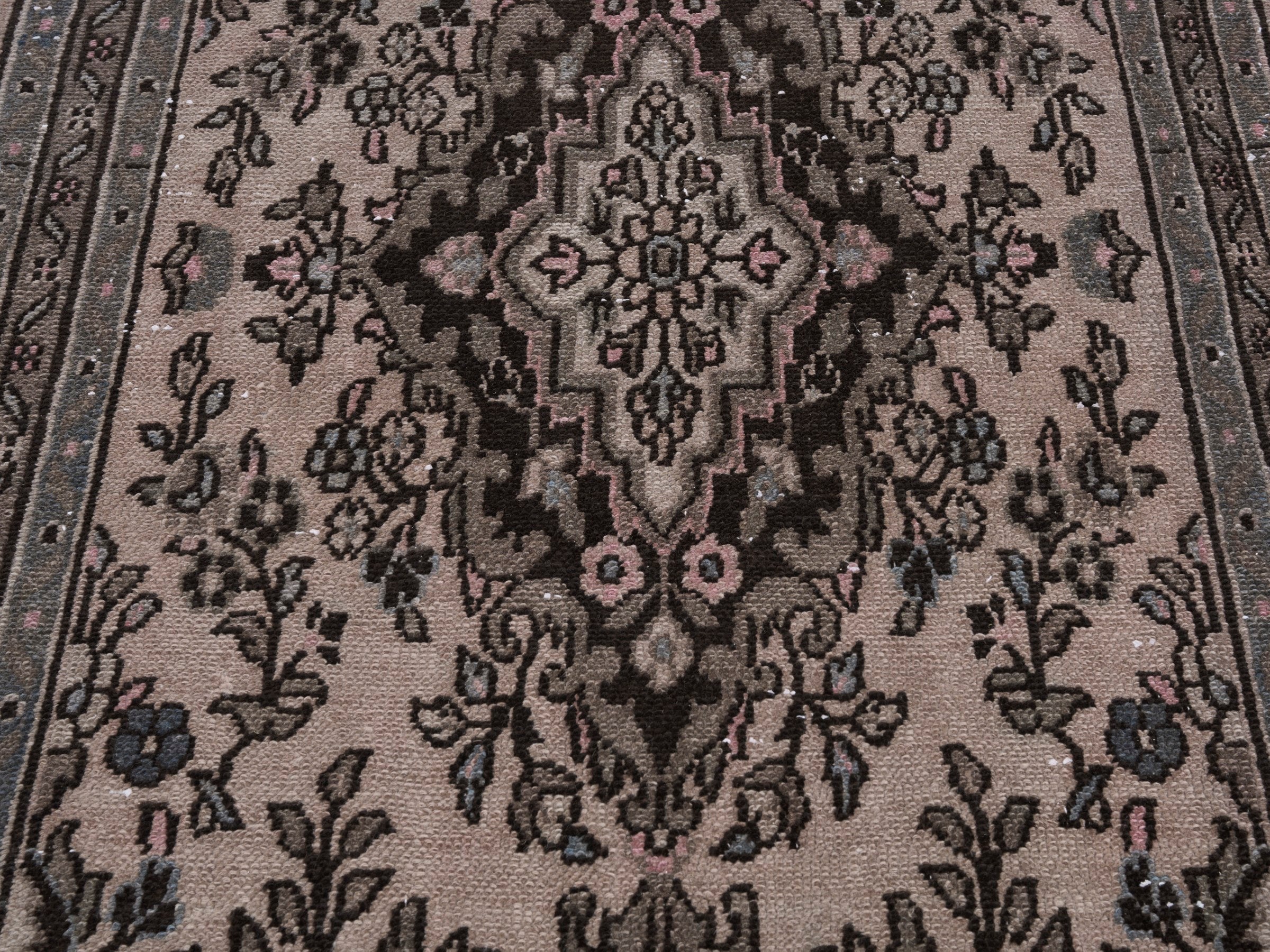 Persian Hamedan runner rug in cream and charcoal, view 4 of 10