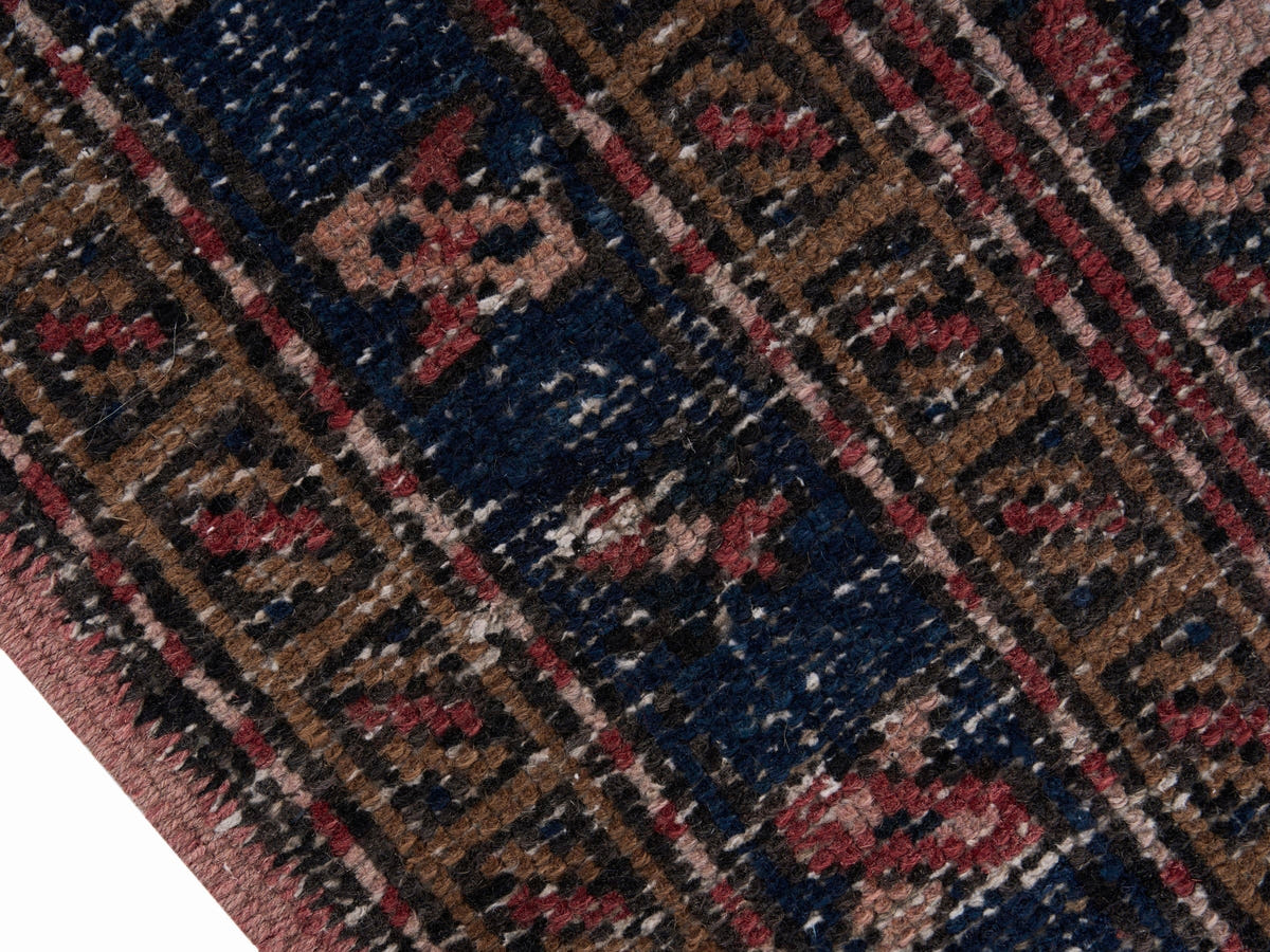 8913, Persian Gharajeh Runner Rug