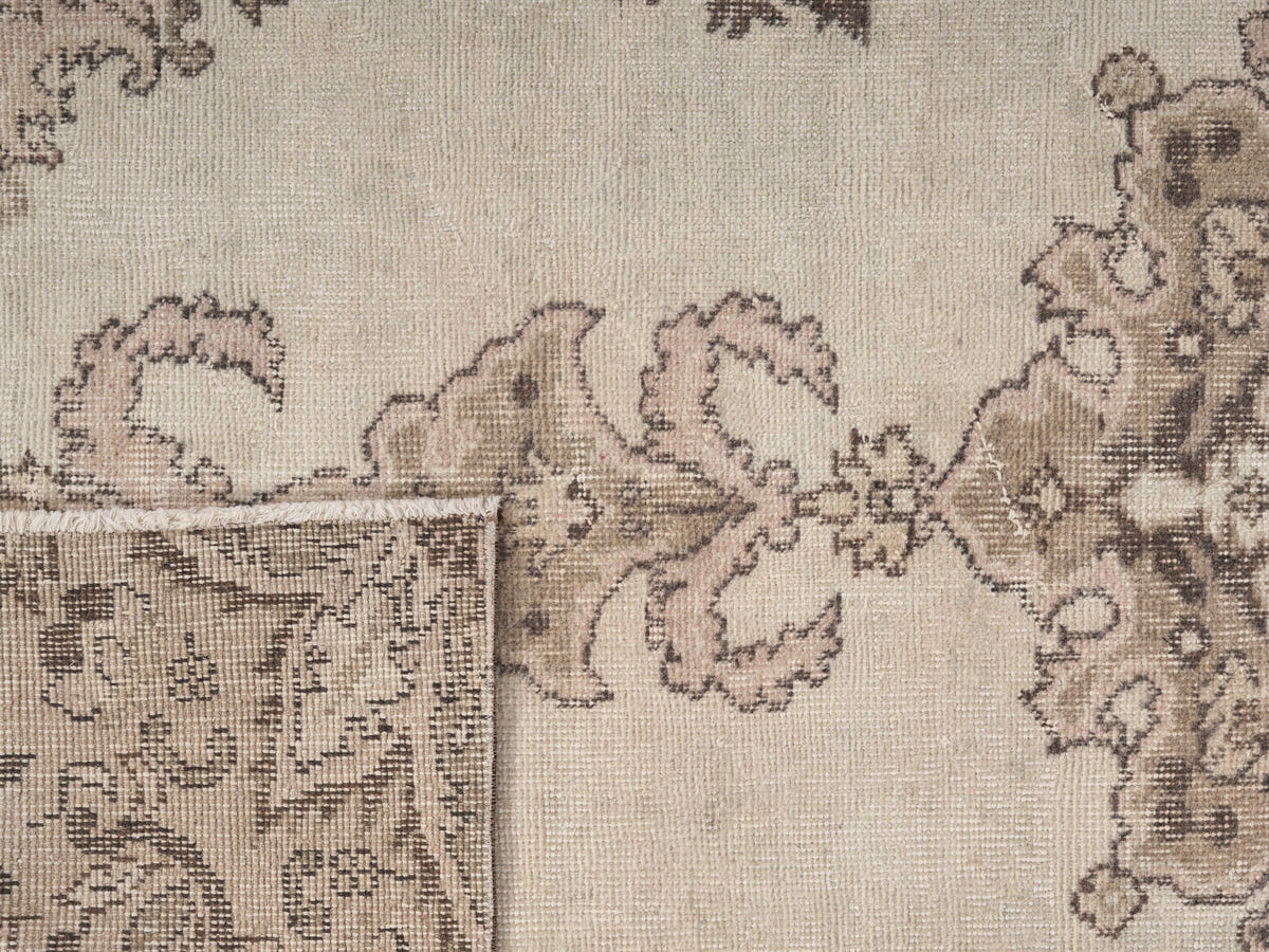 8004, Turkish Isparta Area Rug