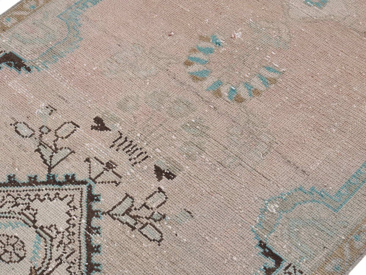 8963, Persian Hamadan Area Rug