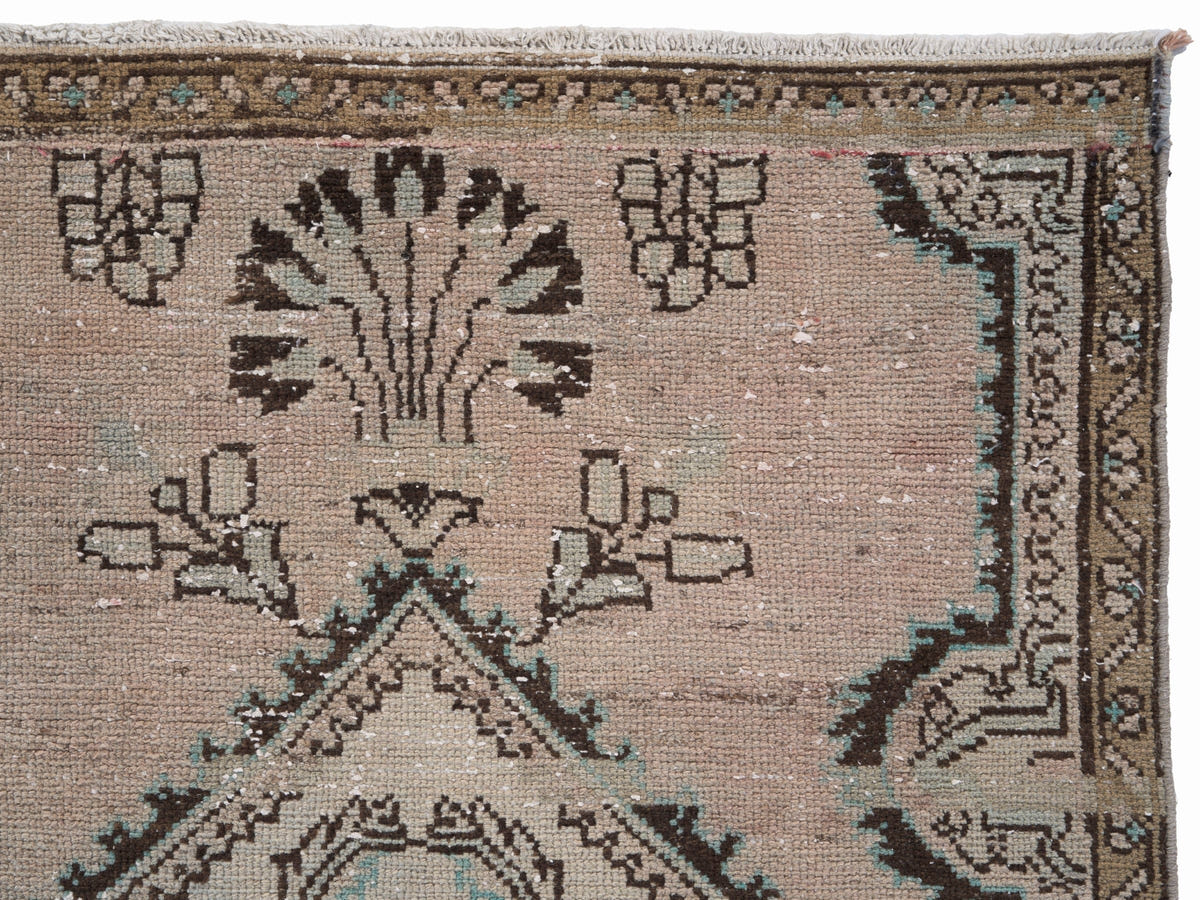 8963, Persian Hamadan Area Rug