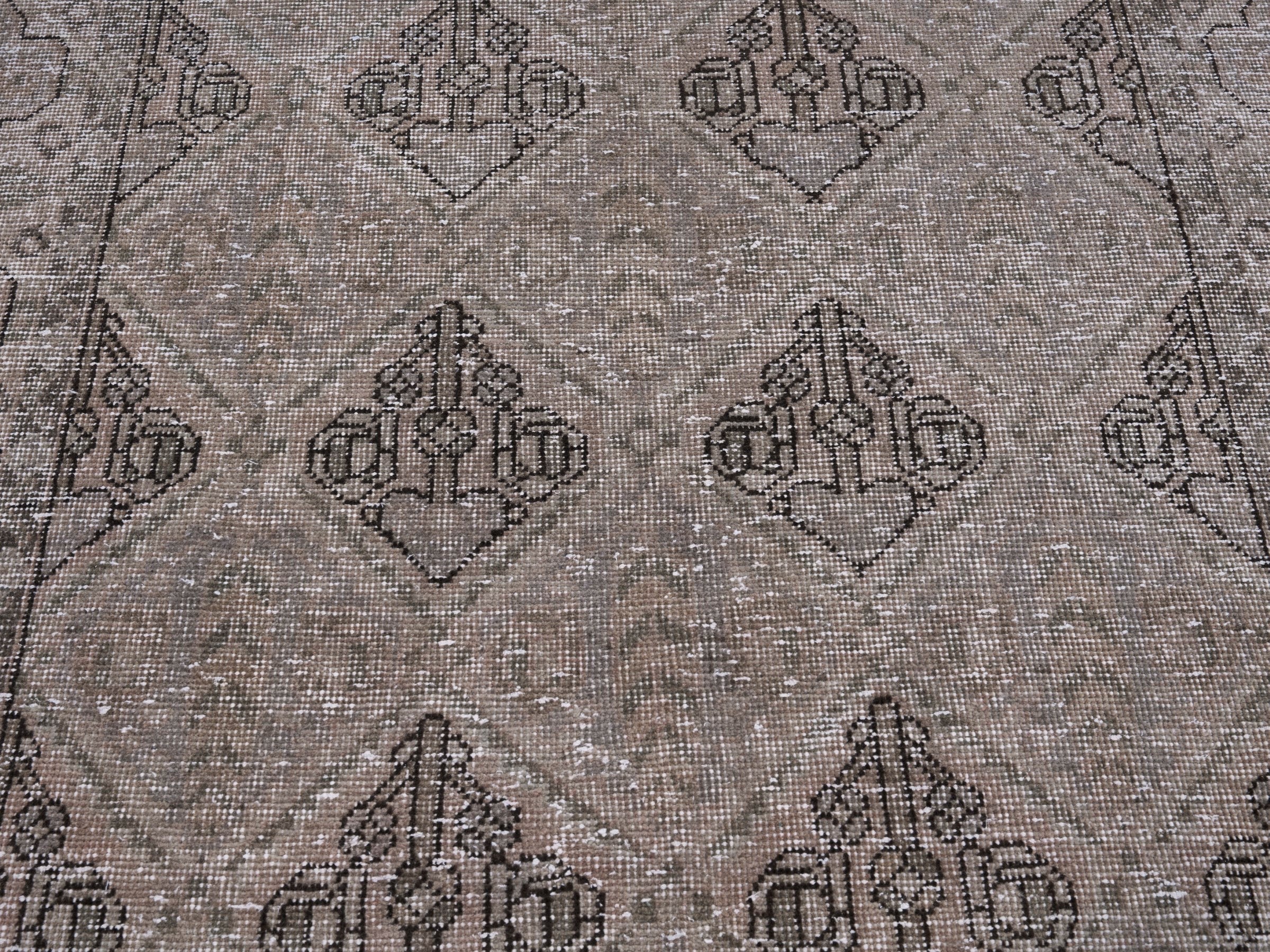 Persian Bakhtiari accent rug in taupe and greige, view 4 of 10