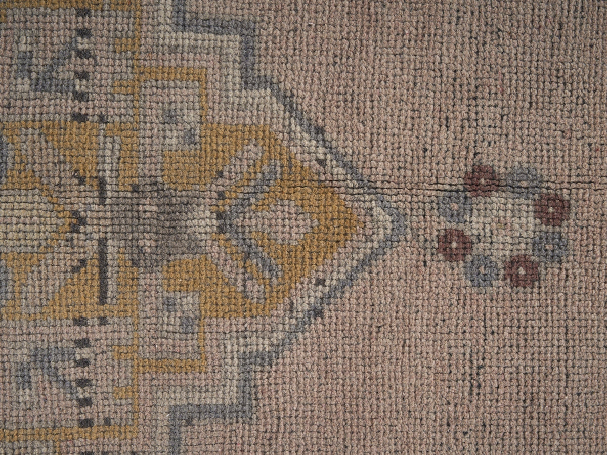 8895, Turkish Anatolian Area Rug