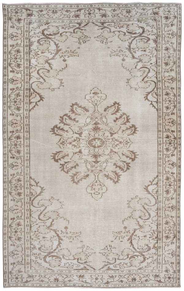 8214, Turkish Manisa Area Rug