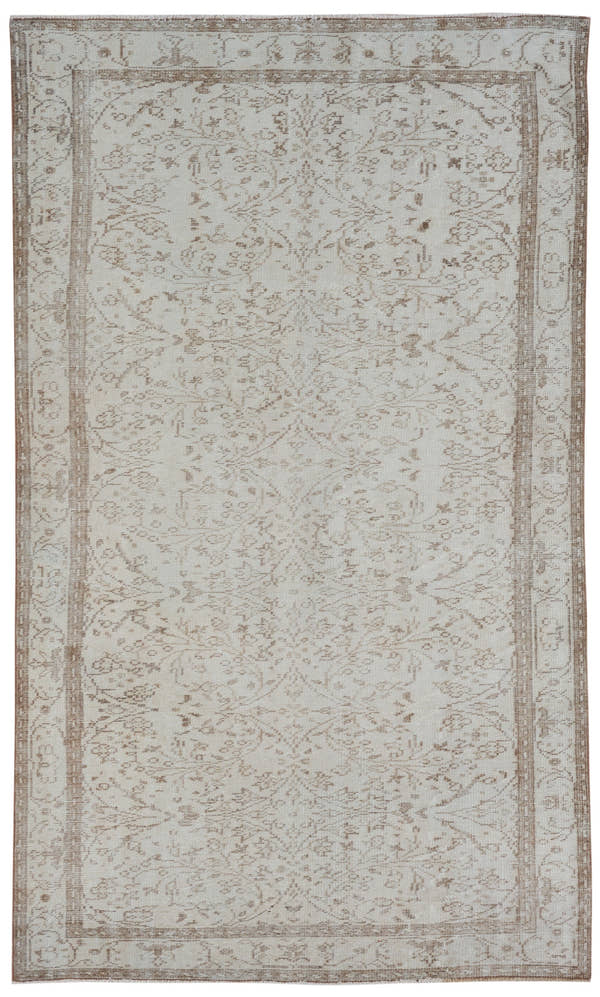 8222, Turkish Manisa Area Rug