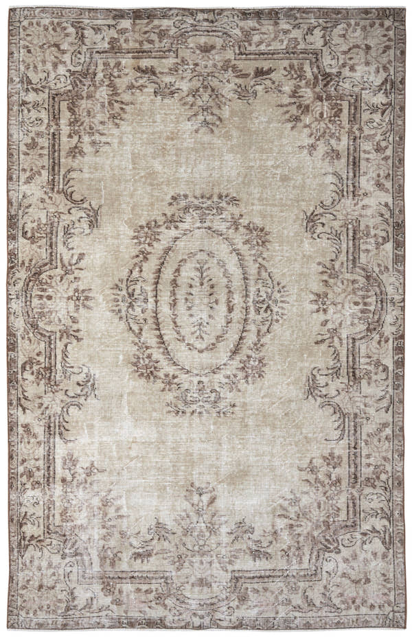 8272, Turkish Isparta Area Rug