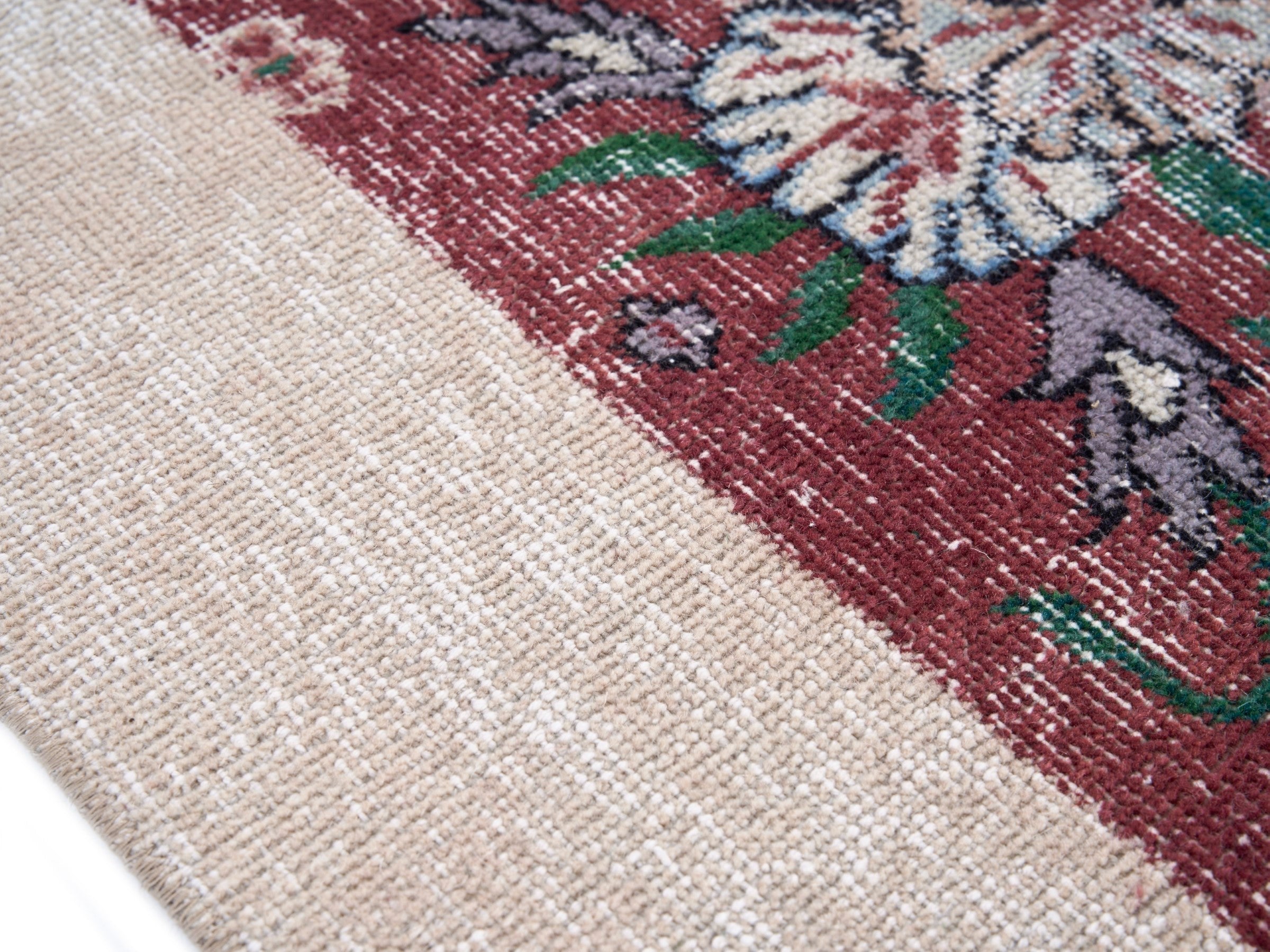 Turkish Isparta accent rug in burgundy and off-white, view 6 of 10