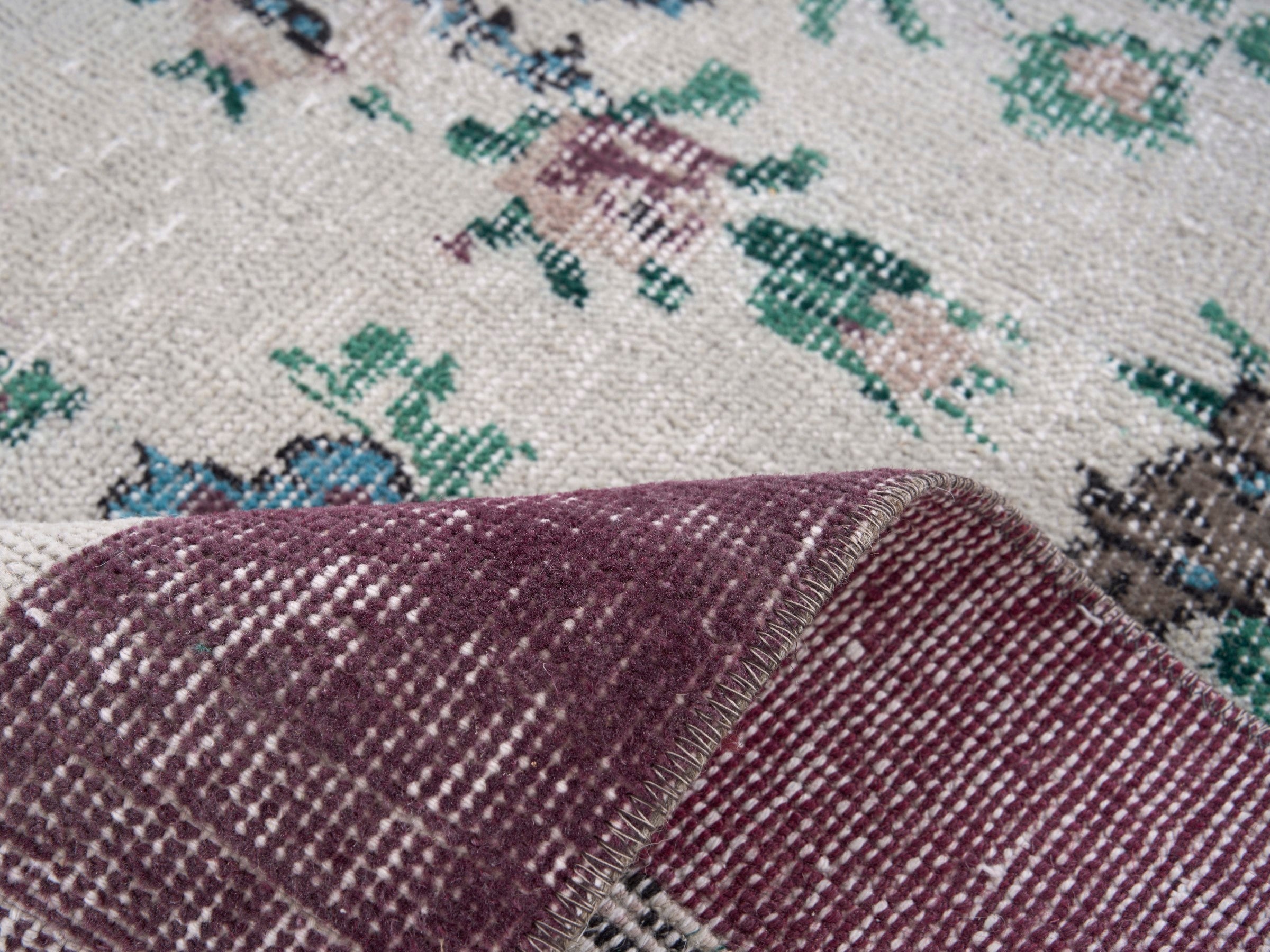Turkish Isparta accent rug in cream and muted pink, view 9 of 10
