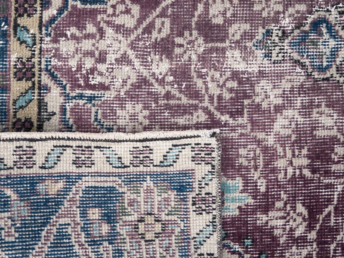 8404, Turkish Isparta Area Rug