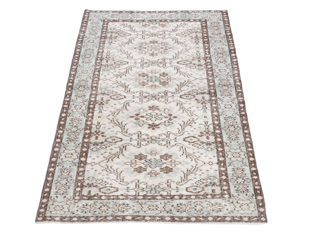 8401, Turkish Isparta Area Rug