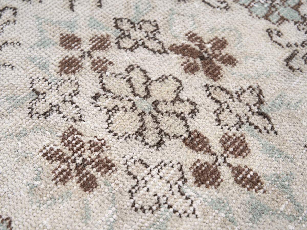 8401, Turkish Isparta Area Rug