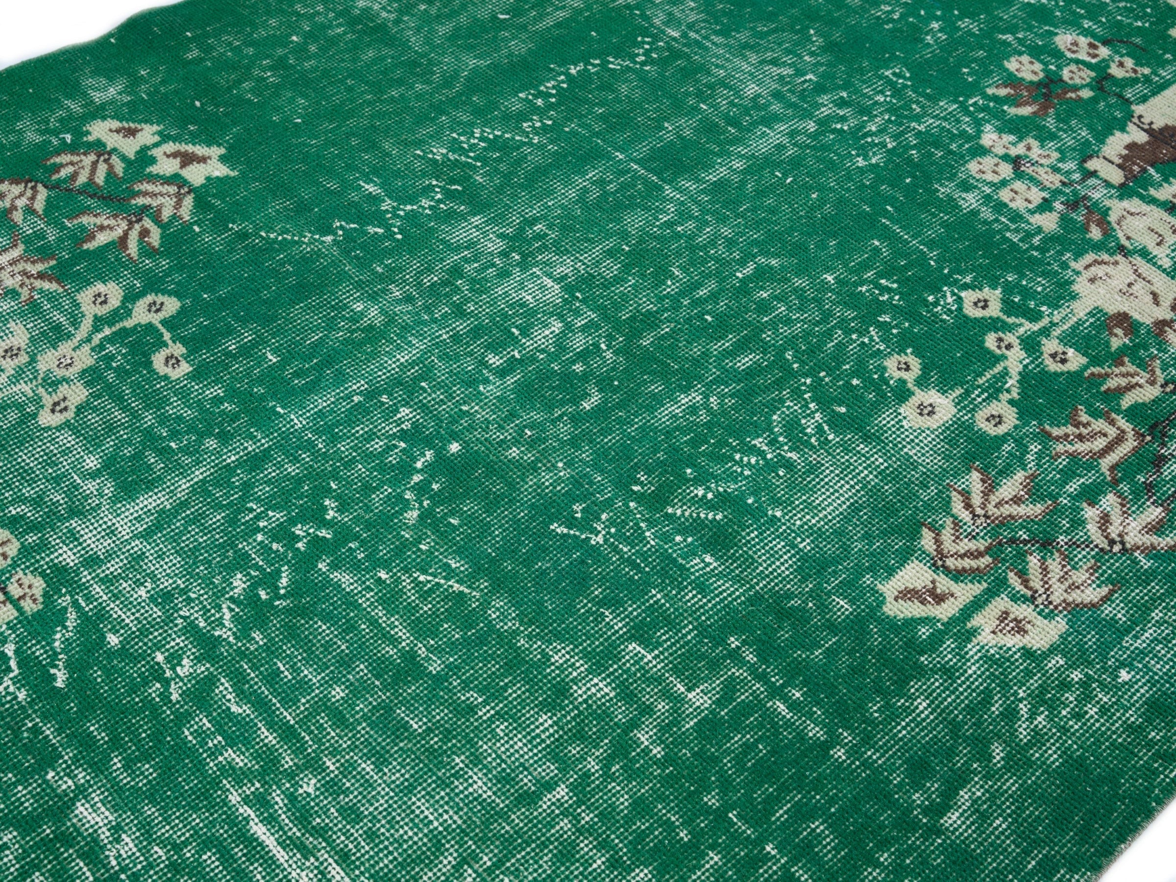 Turkish Isparta area rug in emerald and off-white, view 5 of 10