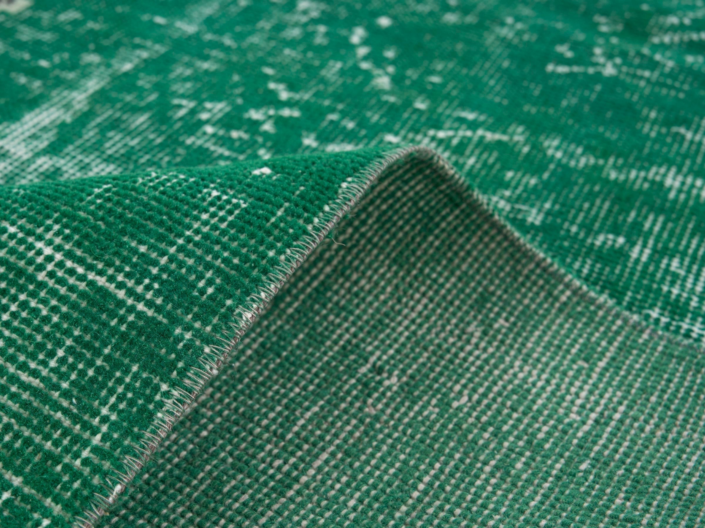 Turkish Isparta area rug in emerald and off-white, view 9 of 10
