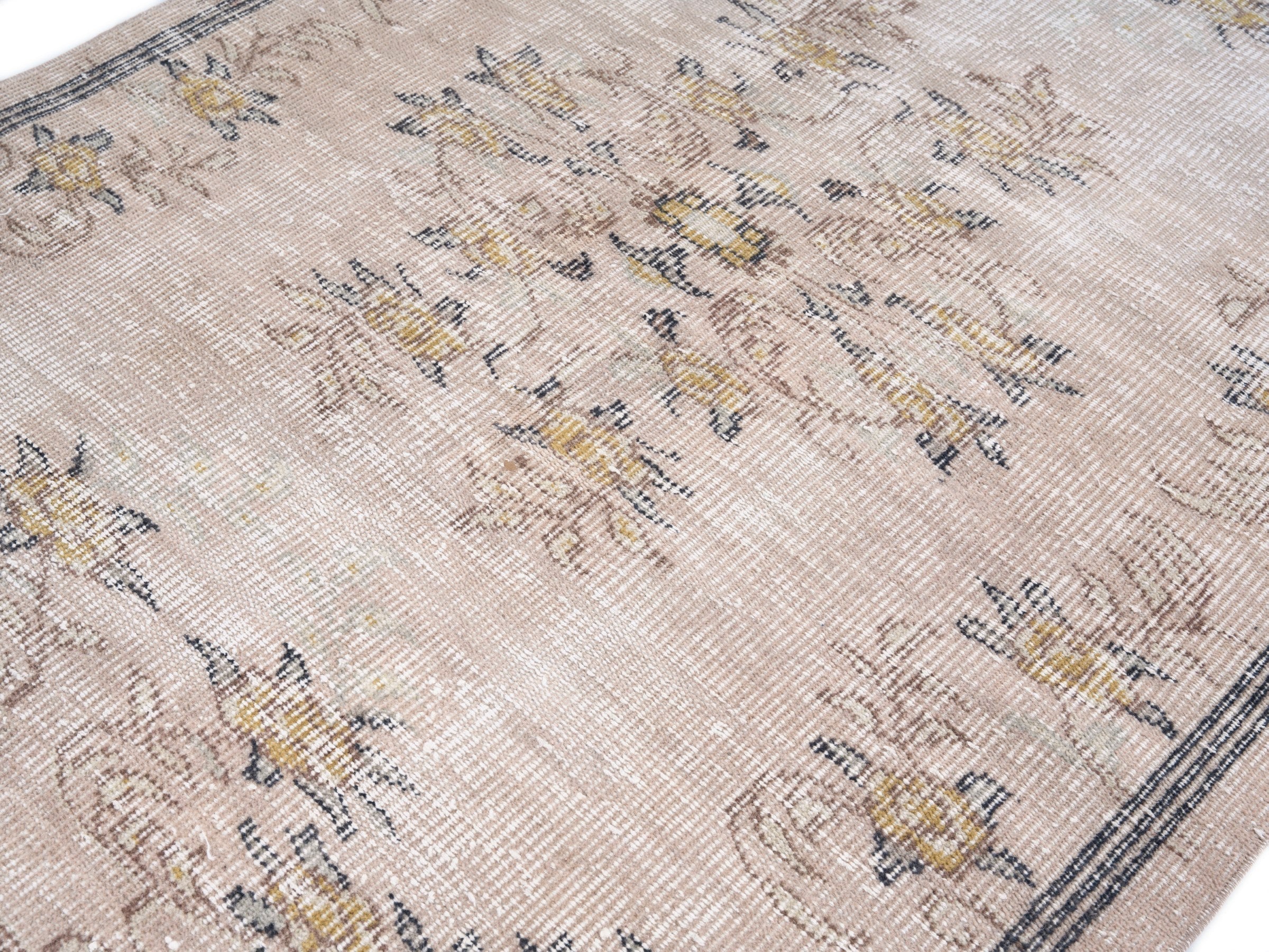 Turkish Isparta area rug in cream and straw, view 5 of 10