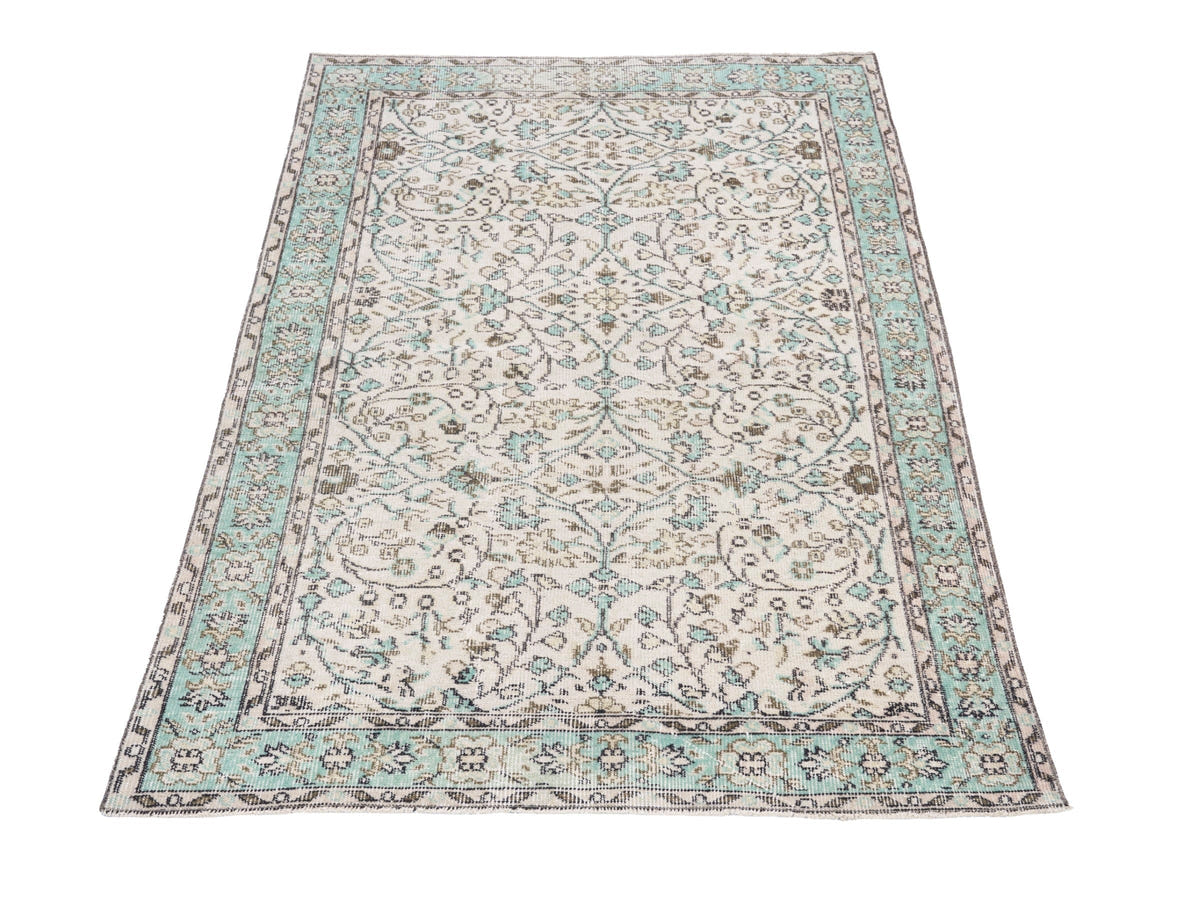 8336, Turkish Isparta Area Rug