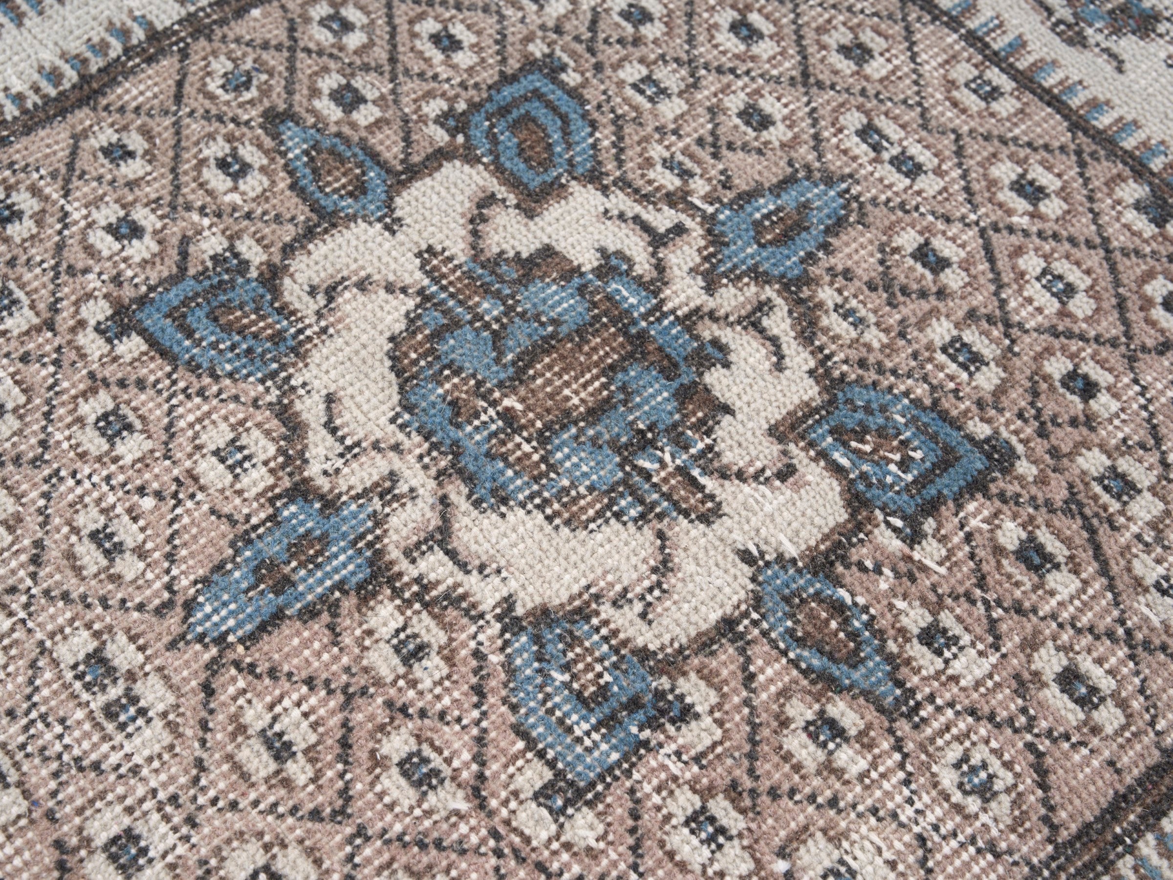 Turkish Isparta accent rug in muted pink and cream, view 7 of 9