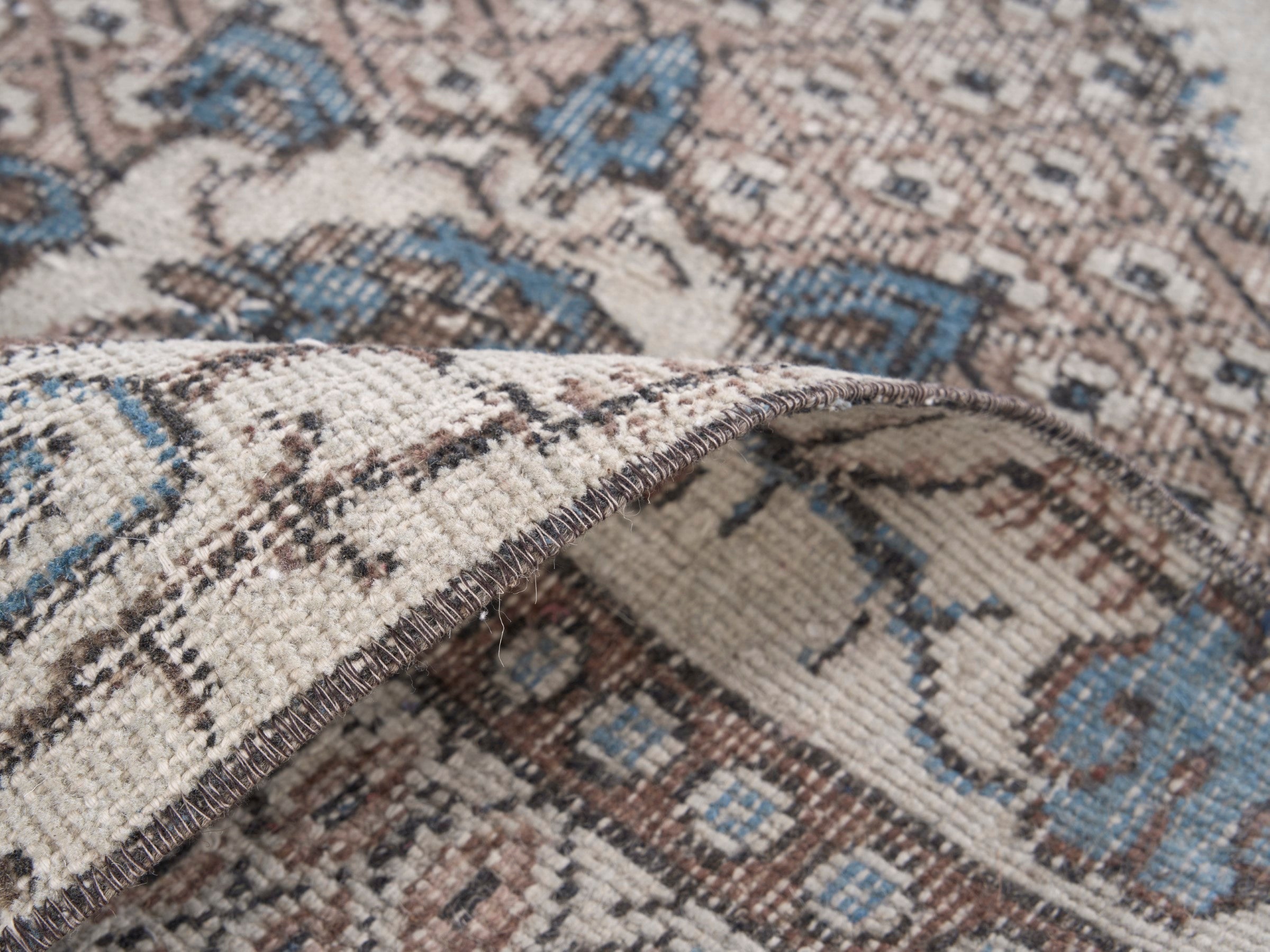 Turkish Isparta accent rug in muted pink and cream, view 8 of 9